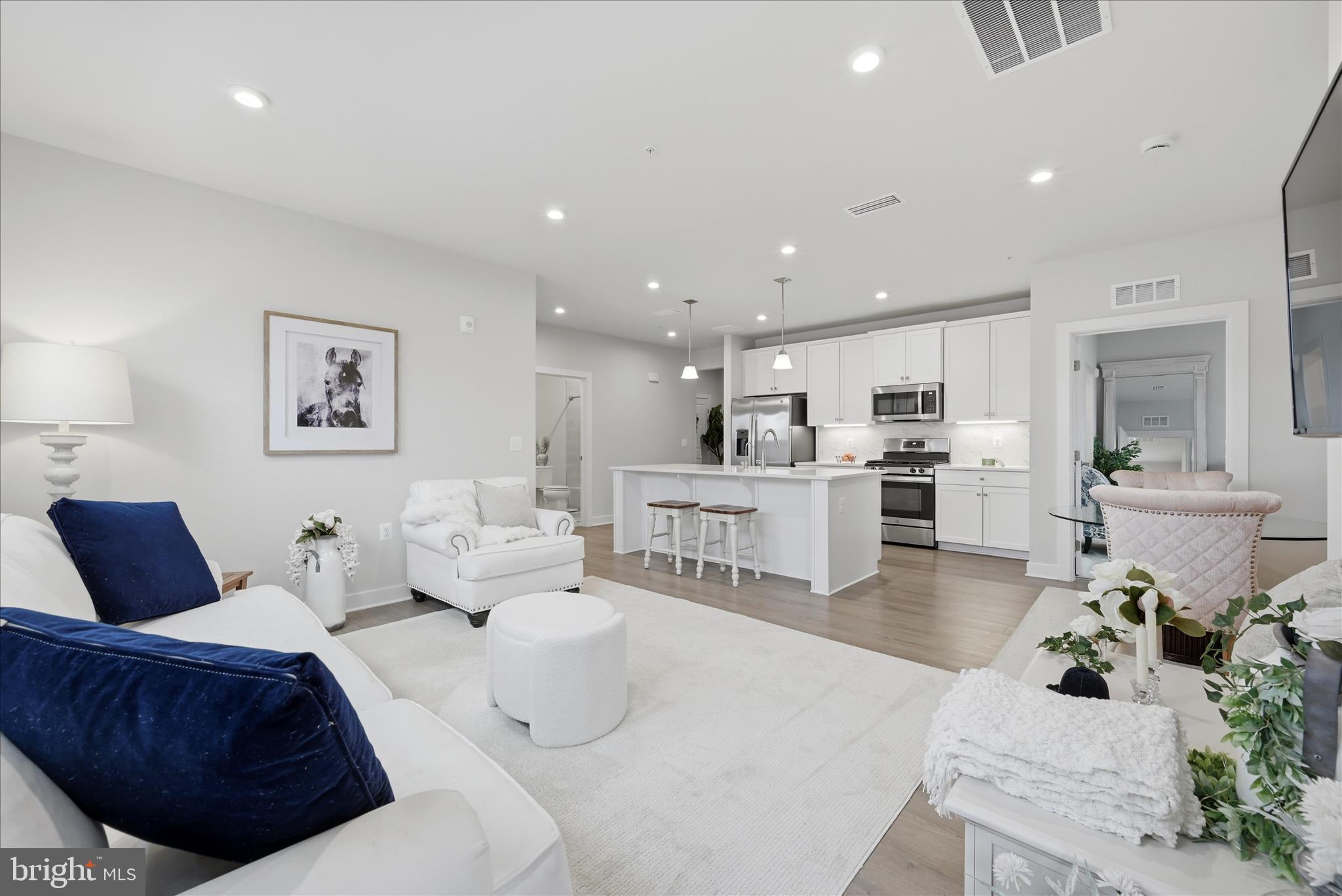 WINCHESTER LANDING - Residential