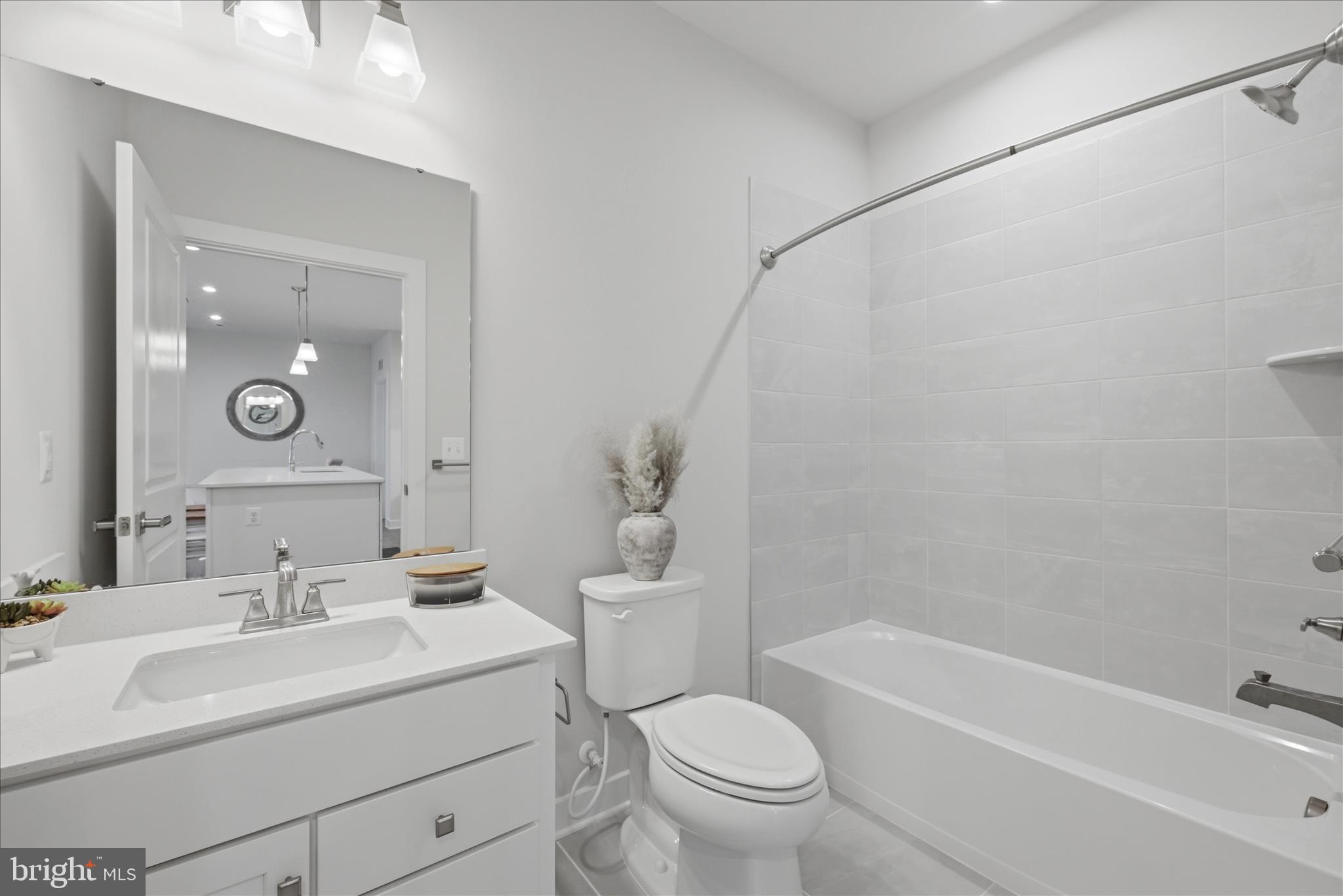 WINCHESTER LANDING - Residential