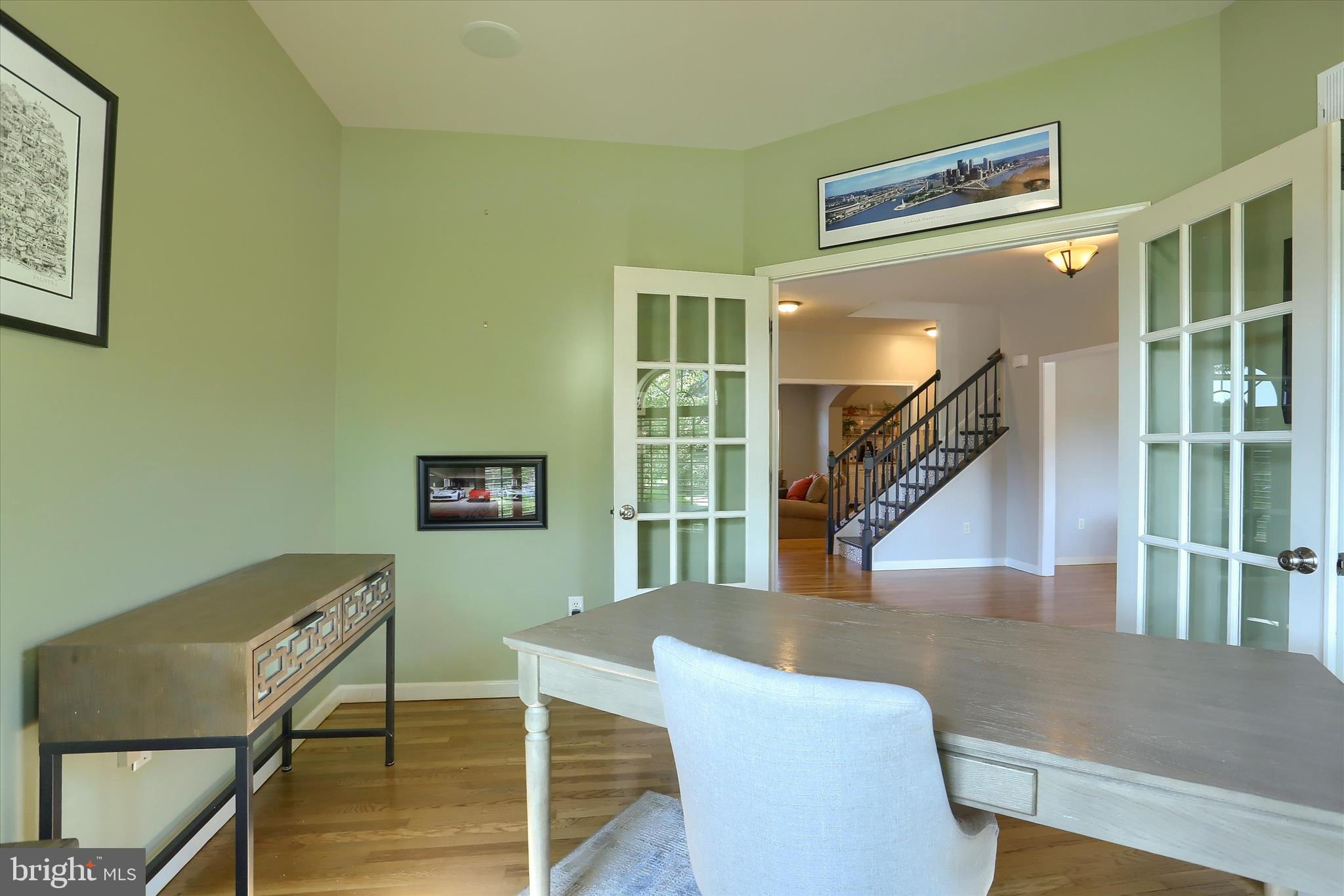 HILLS OF WATERFORD - Residential