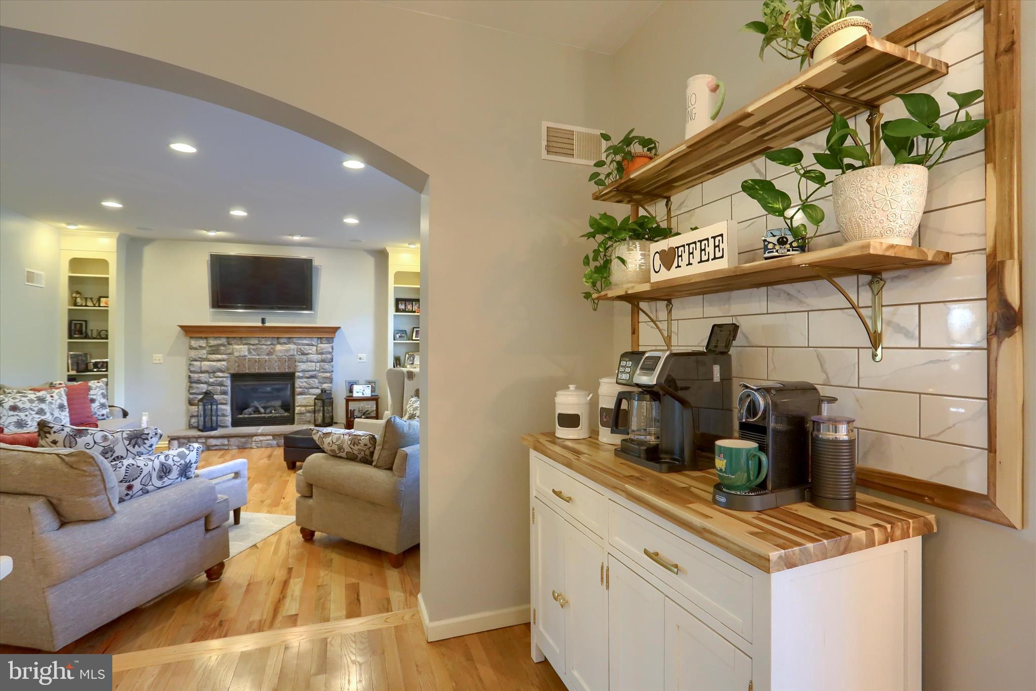 HILLS OF WATERFORD - Residential