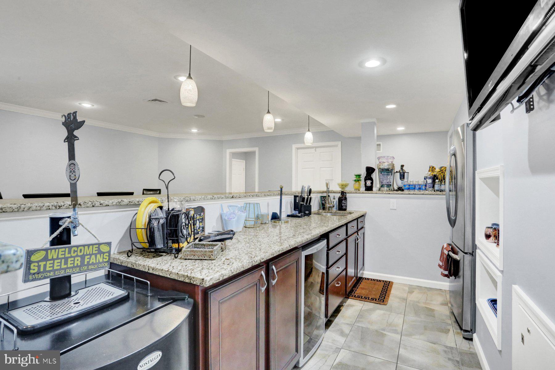 HILLS OF WATERFORD - Residential