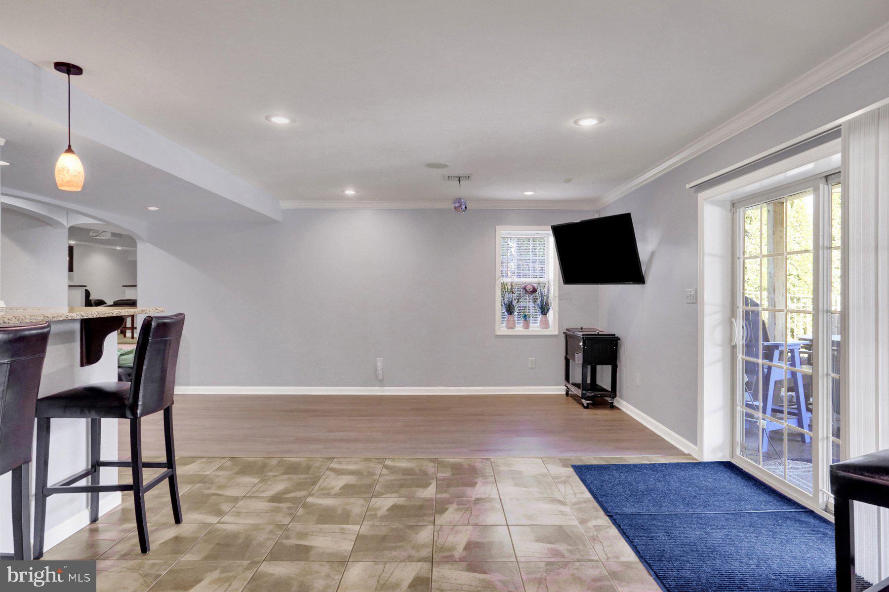 HILLS OF WATERFORD - Residential