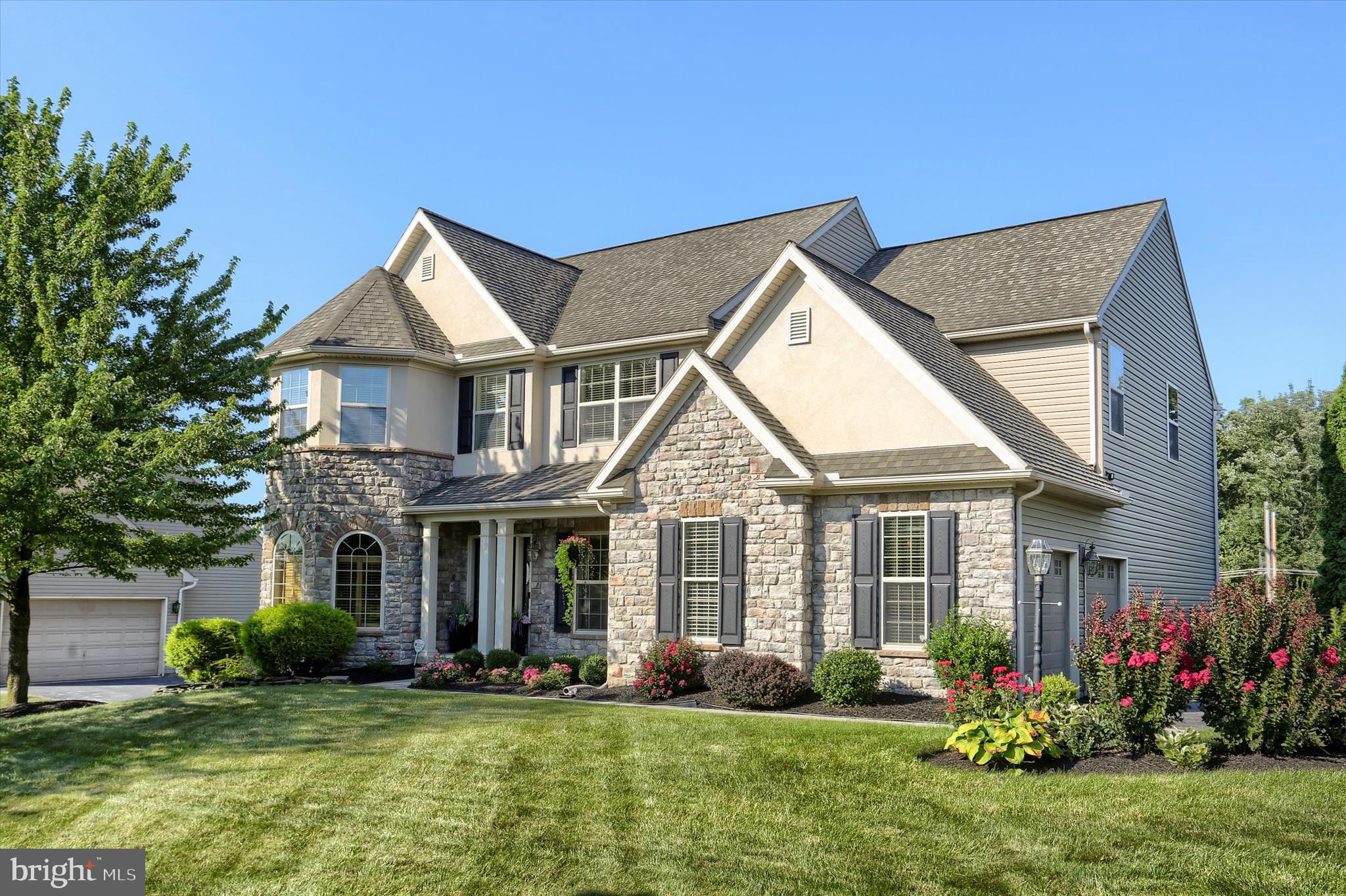 2709 WESTHAMPTON TERRACE