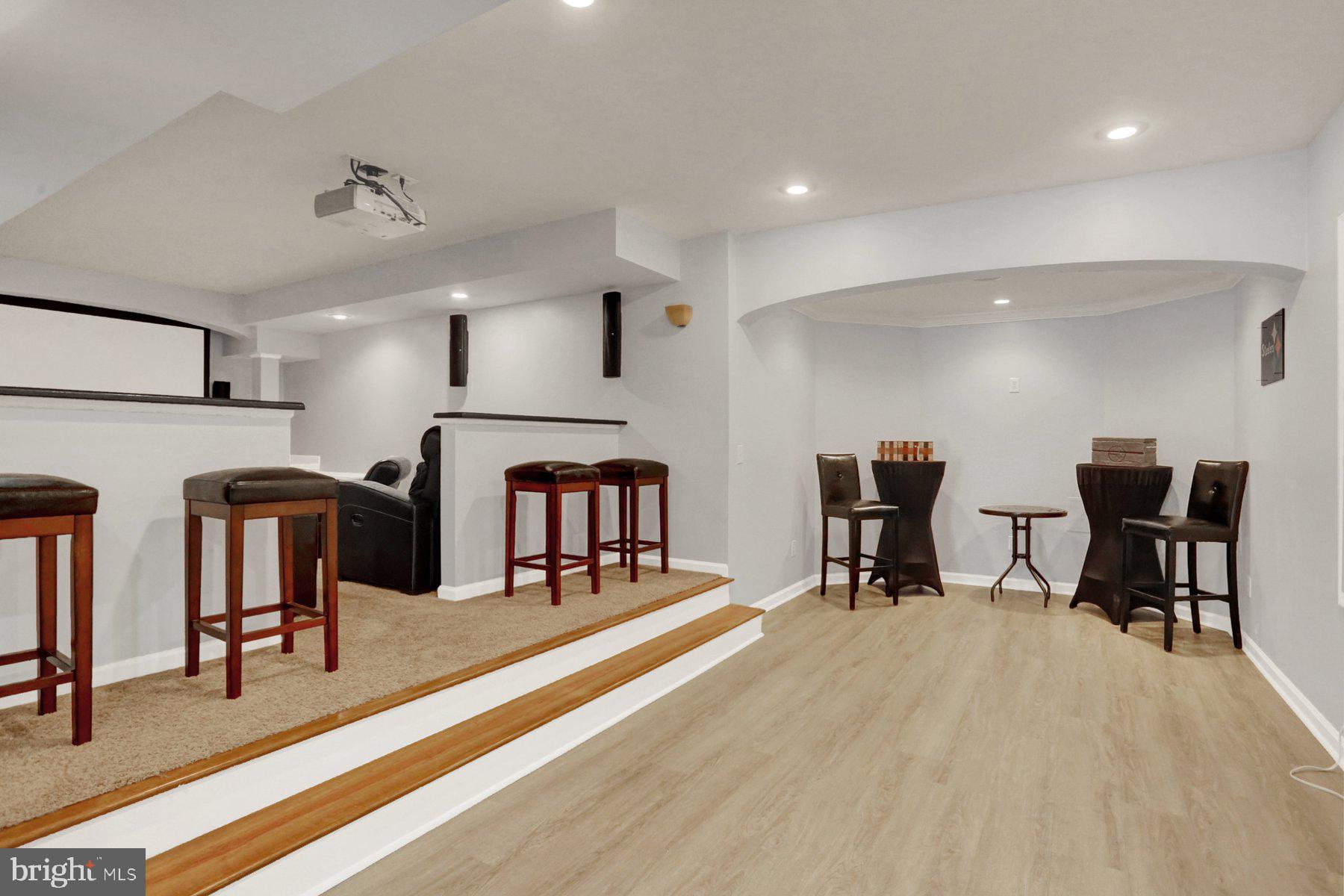 HILLS OF WATERFORD - Residential