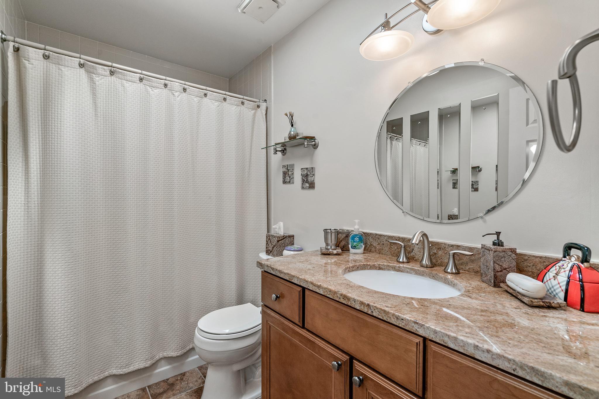 NORBECK ESTATES - Residential