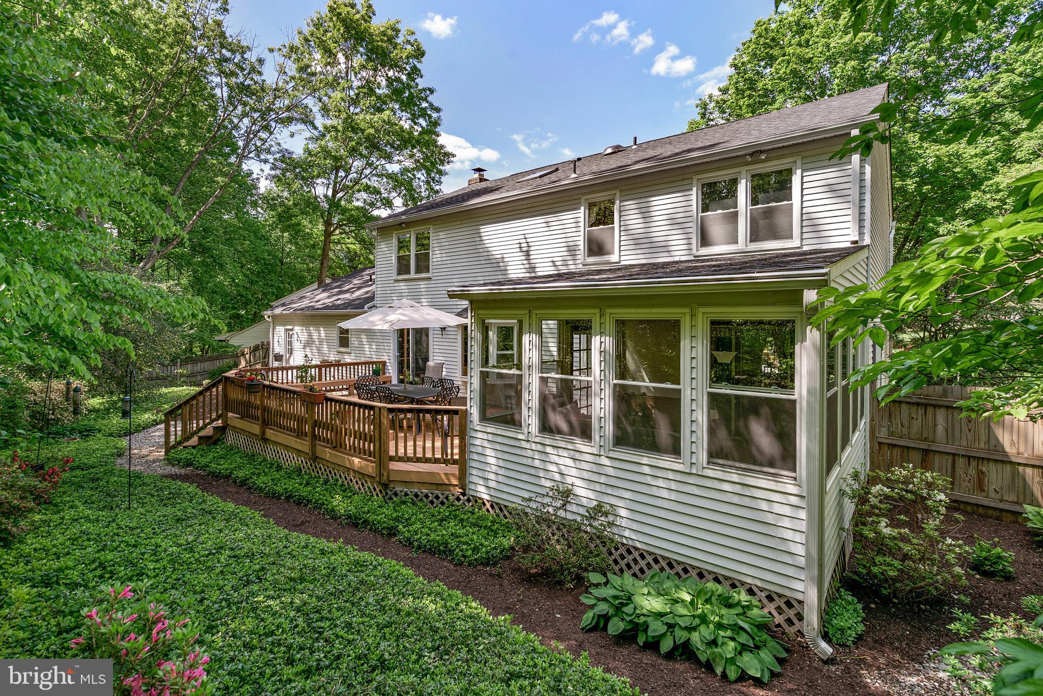 NORBECK ESTATES - Residential