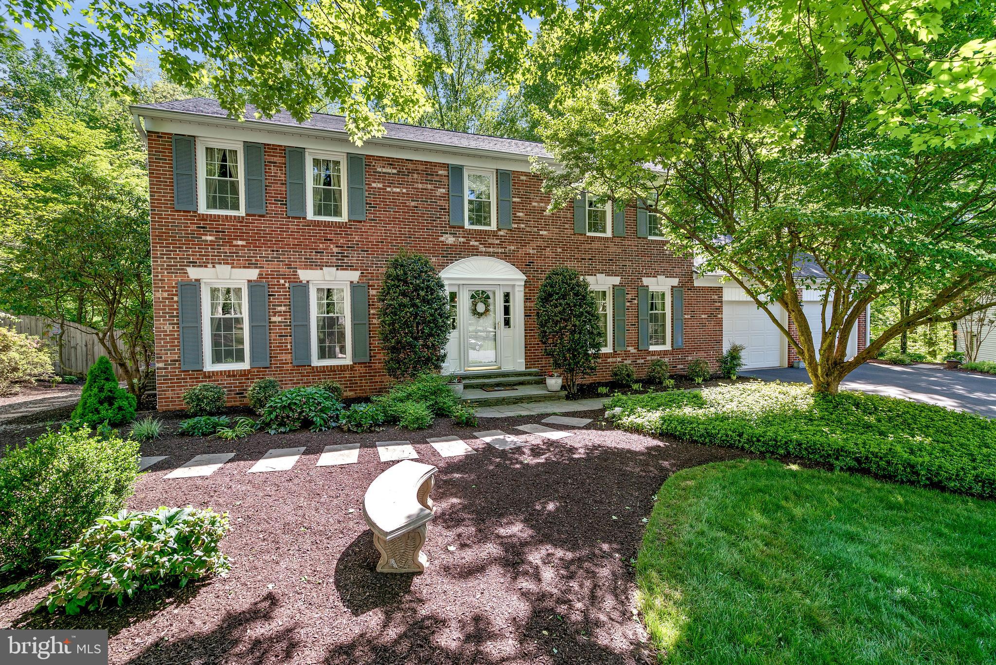 NORBECK ESTATES - Residential