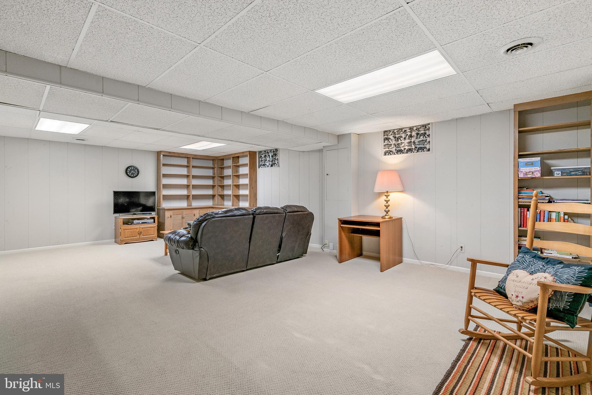 NORBECK ESTATES - Residential