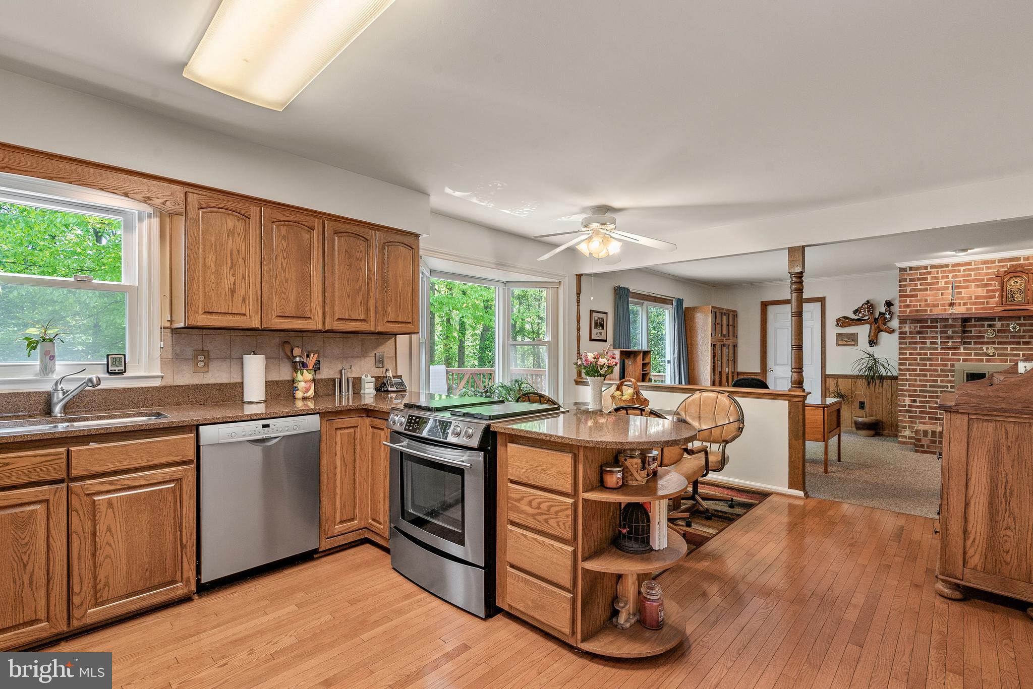 NORBECK ESTATES - Residential