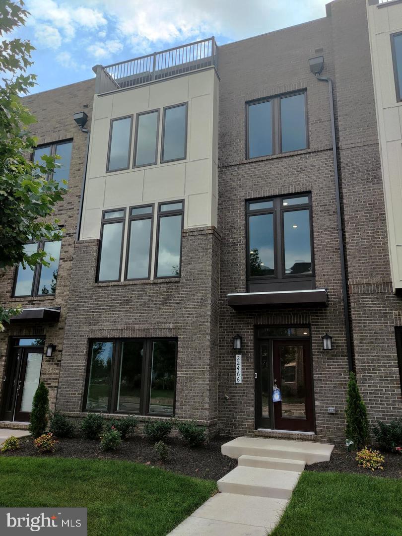 METRO WALK AT MOOREFIELD STATION - Residential Lease