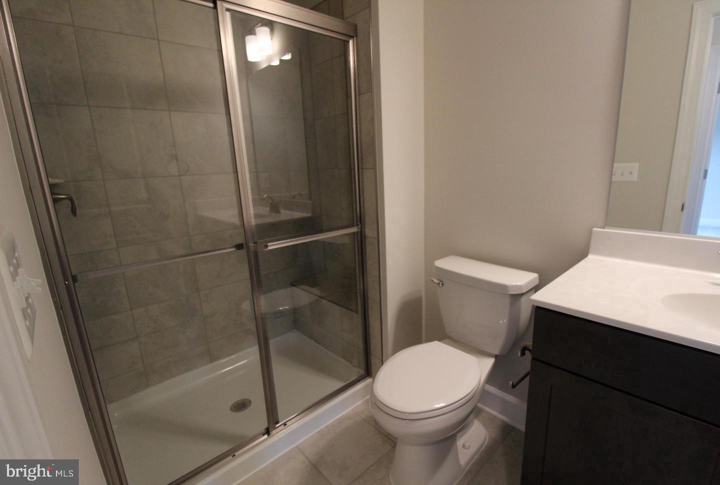 METRO WALK AT MOOREFIELD STATION - Residential Lease