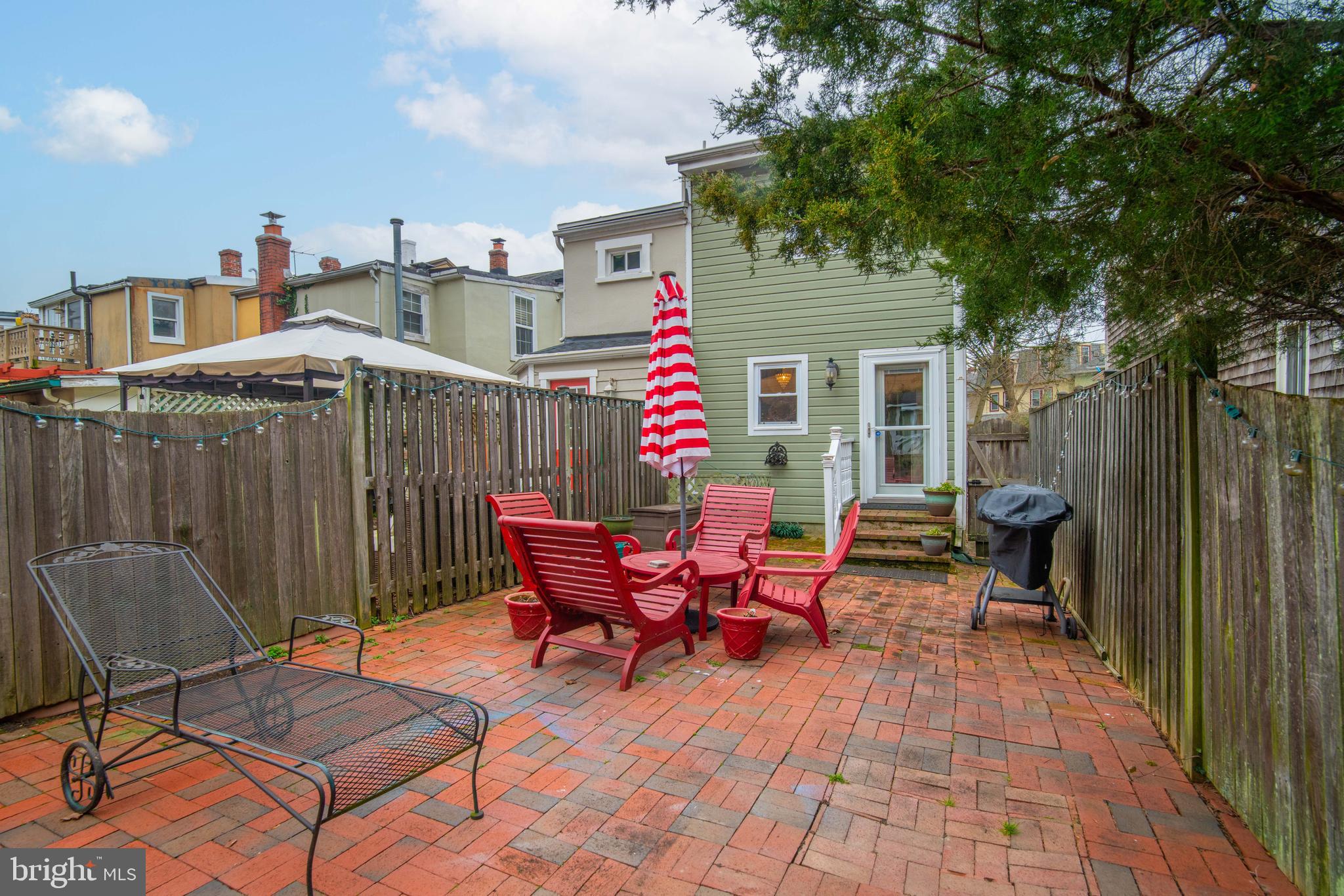 MURRAY HILL - Residential