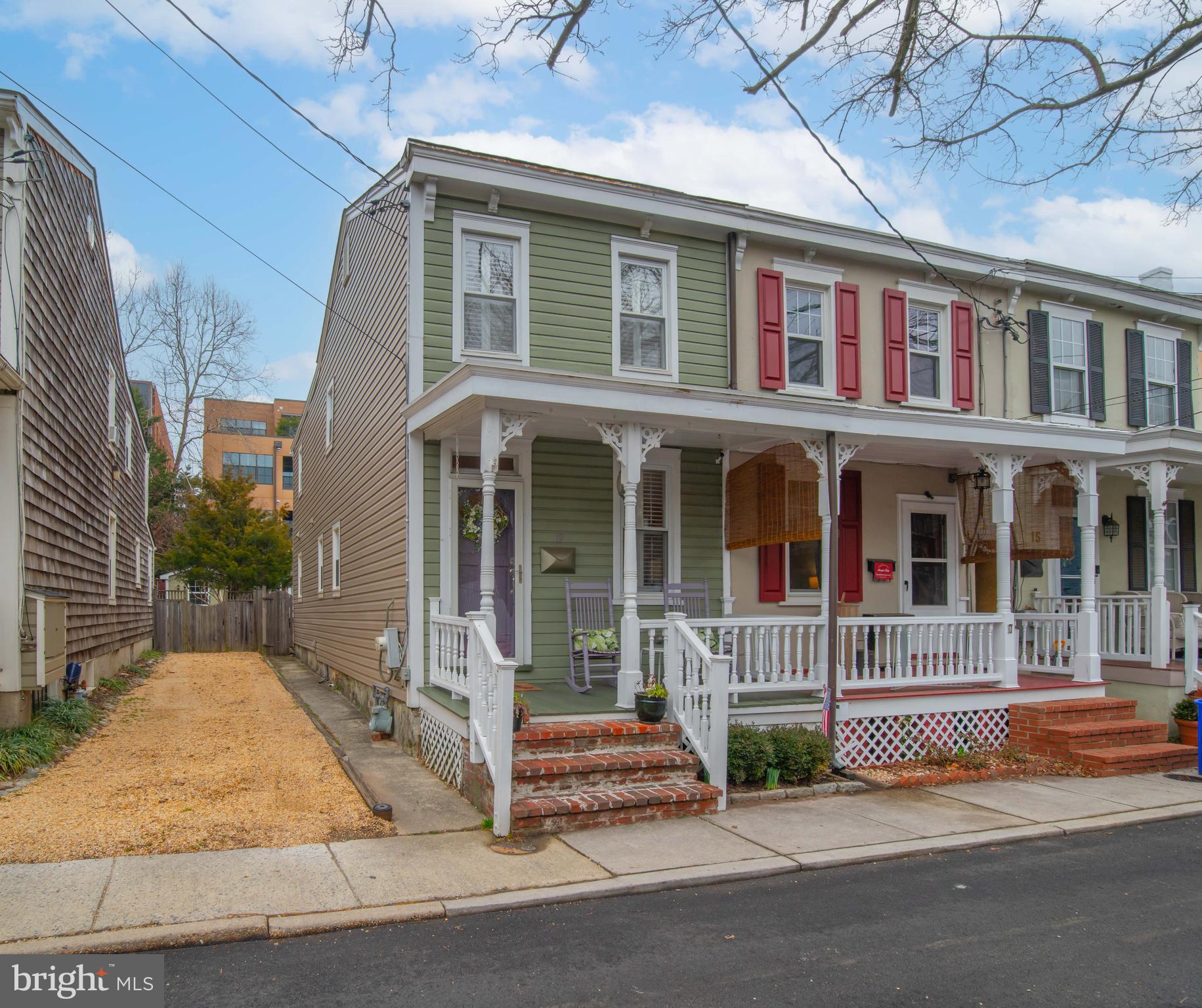 MURRAY HILL - Residential