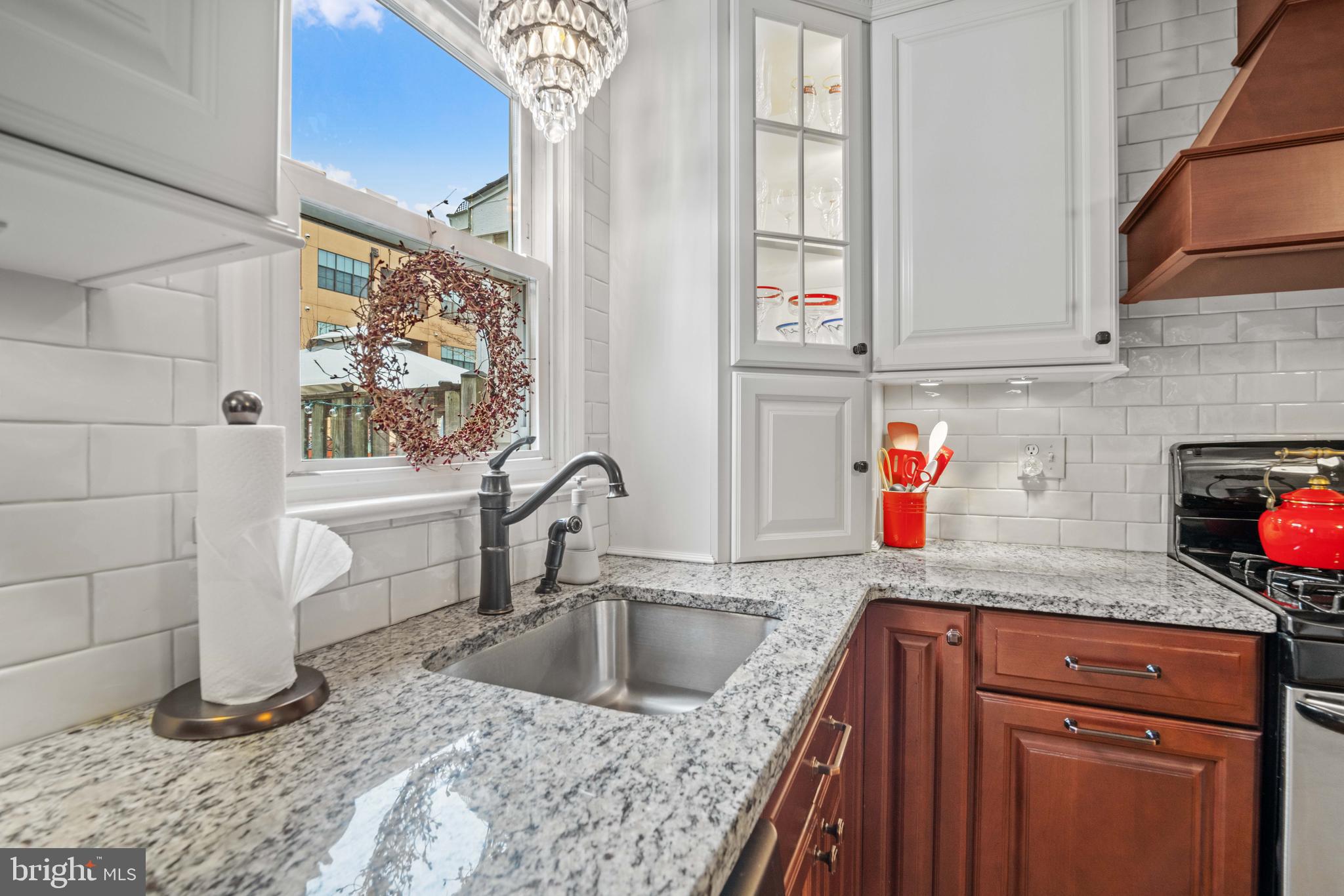 MURRAY HILL - Residential