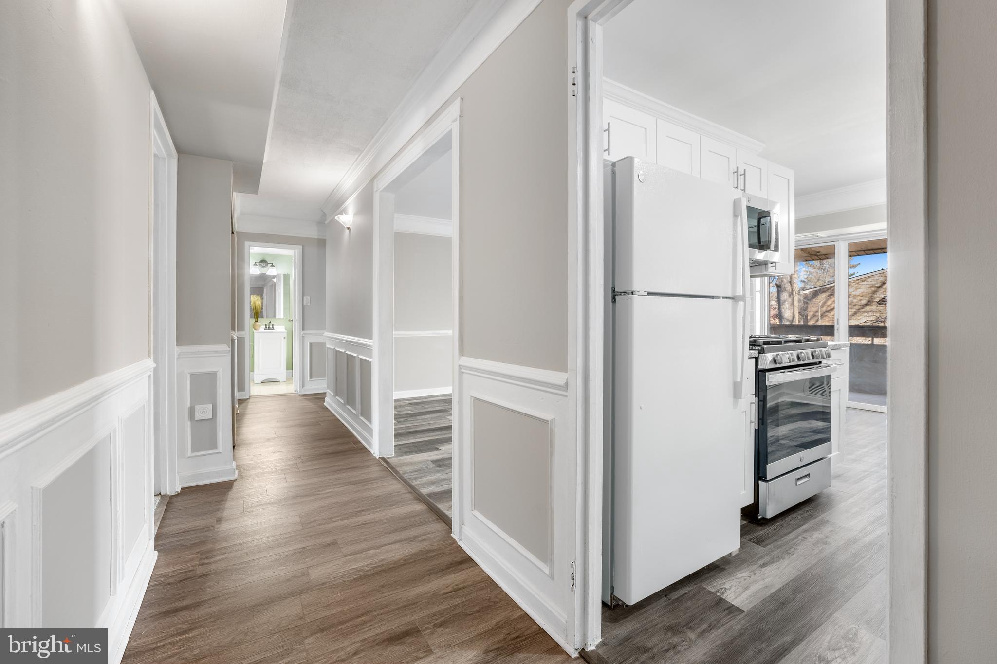 GLENVALE CONDO - Residential