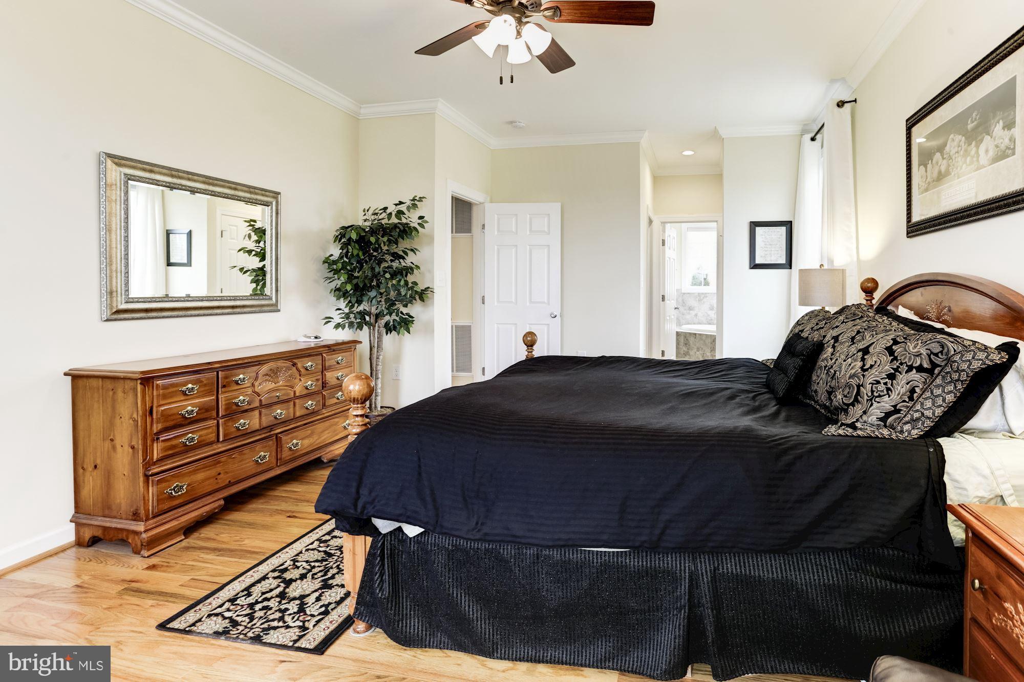 EASTLAND - Residential