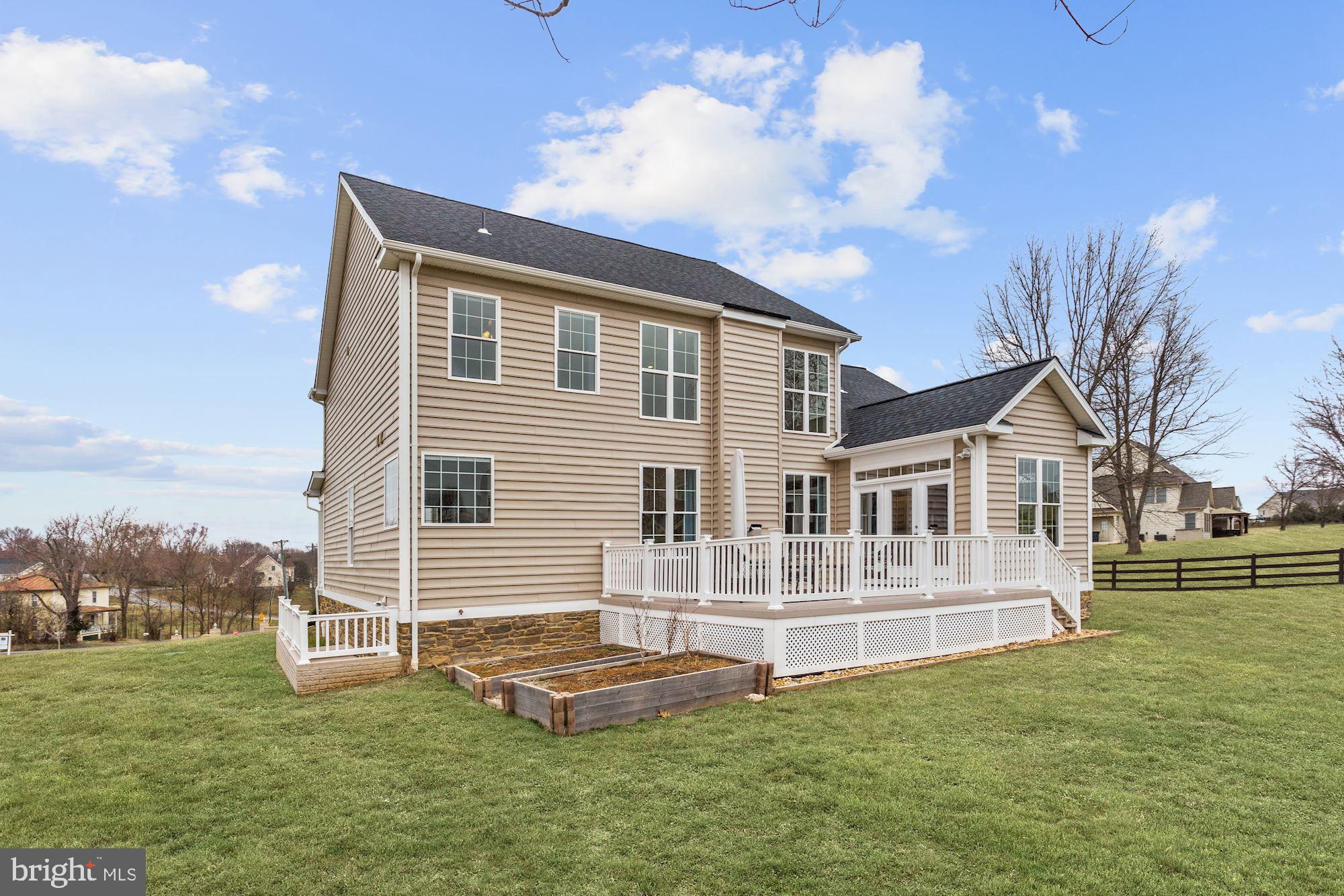 EASTLAND - Residential