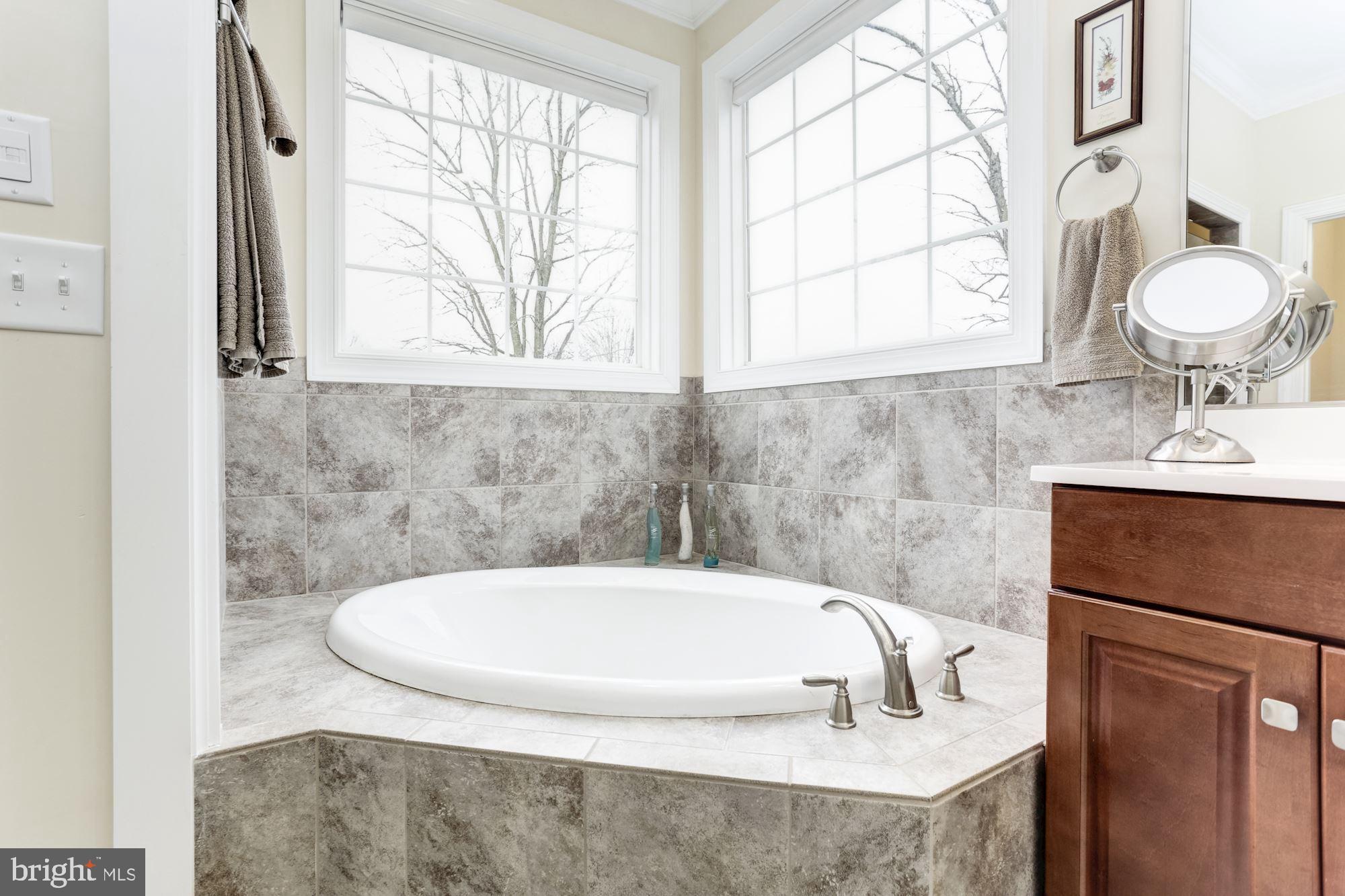 EASTLAND - Residential