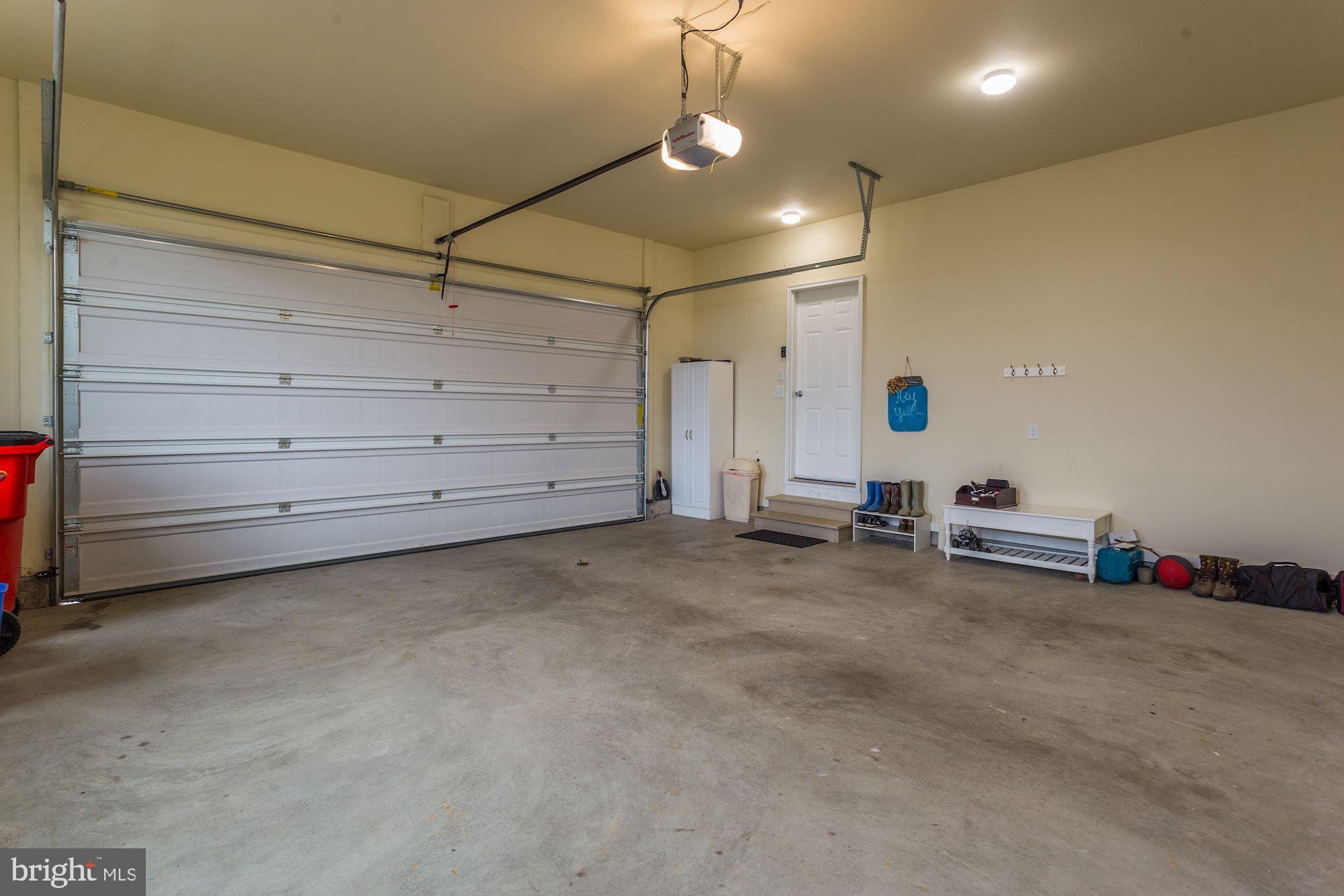 EASTLAND - Residential