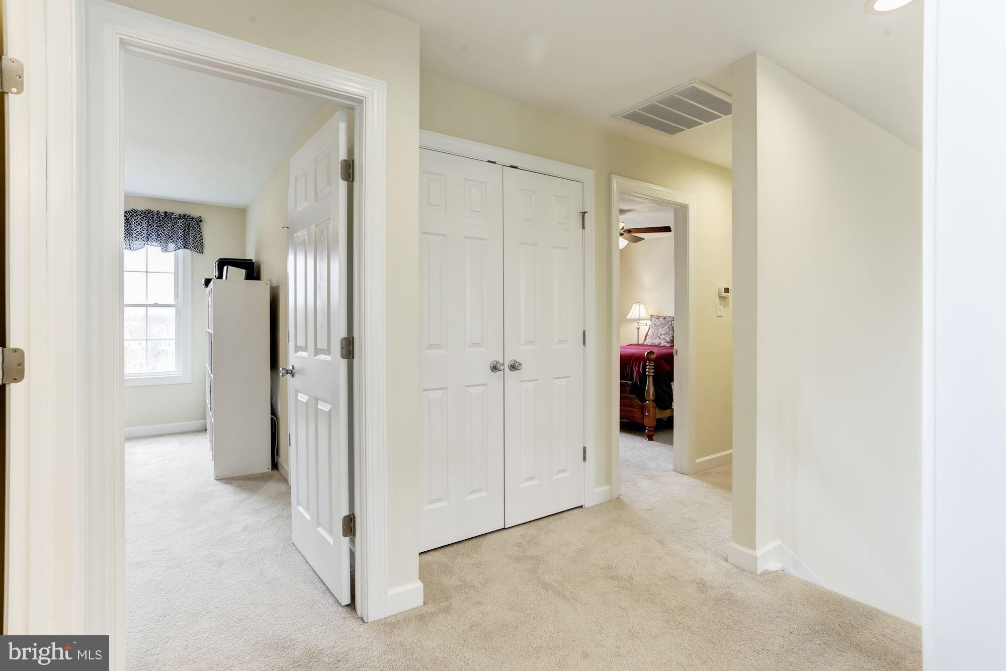 EASTLAND - Residential