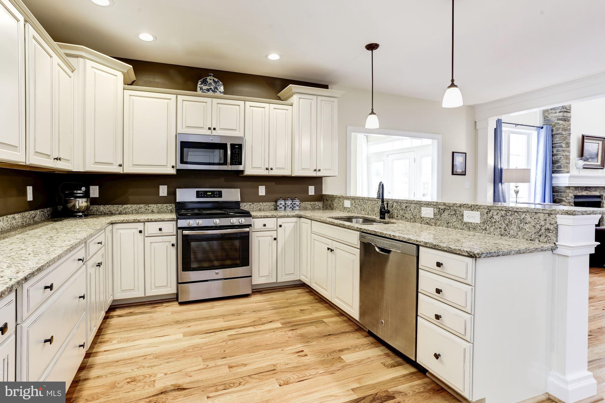 EASTLAND - Residential