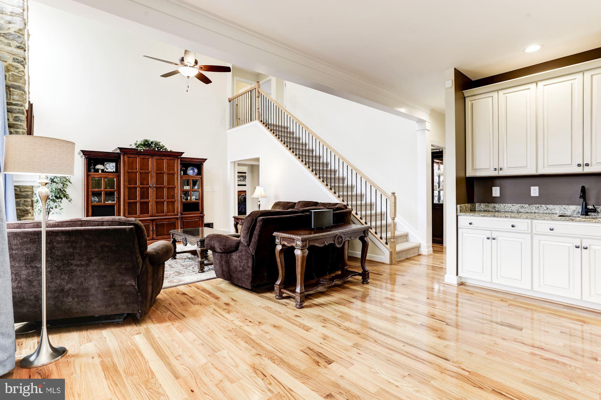 EASTLAND - Residential