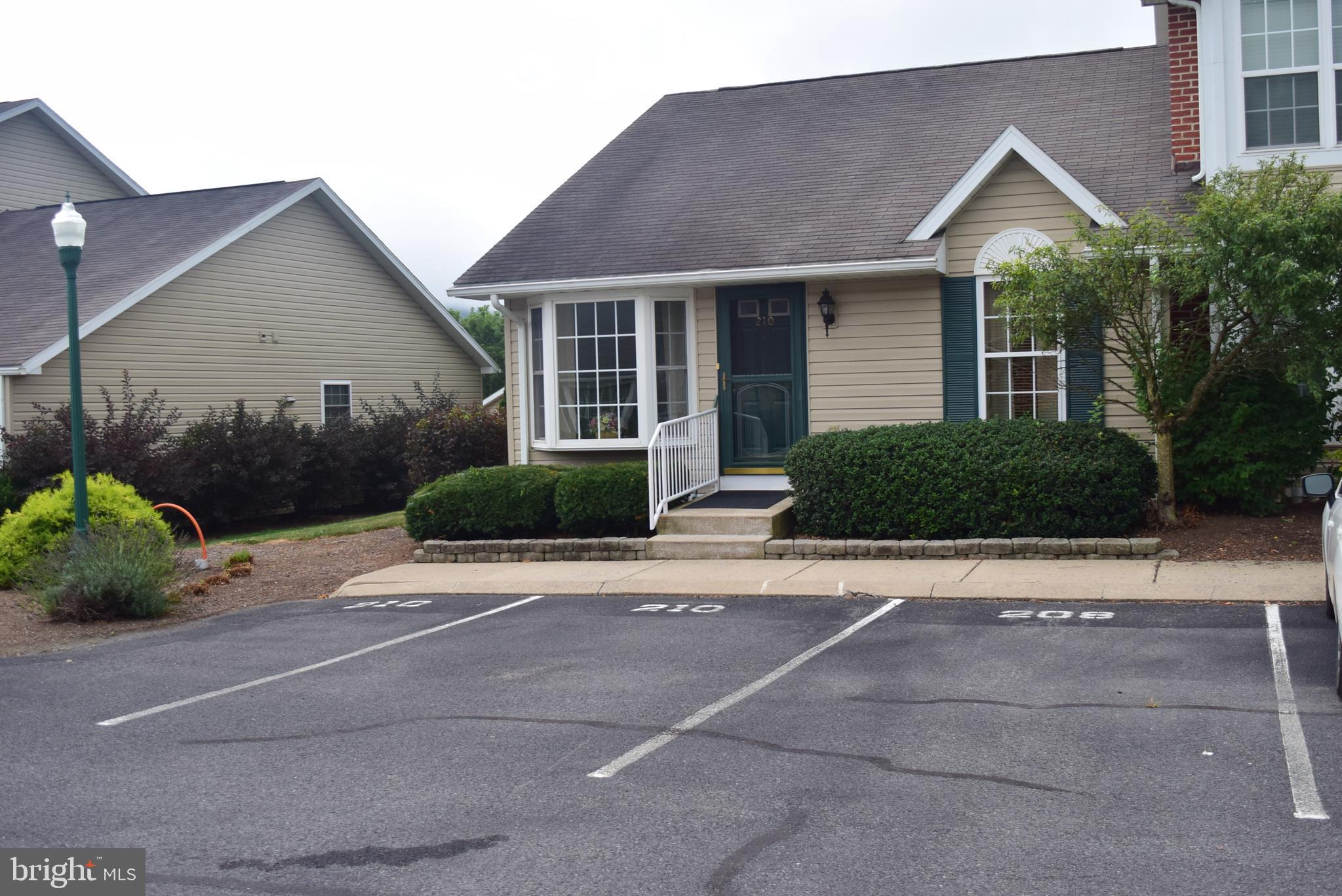 210 PEBBLE LANE