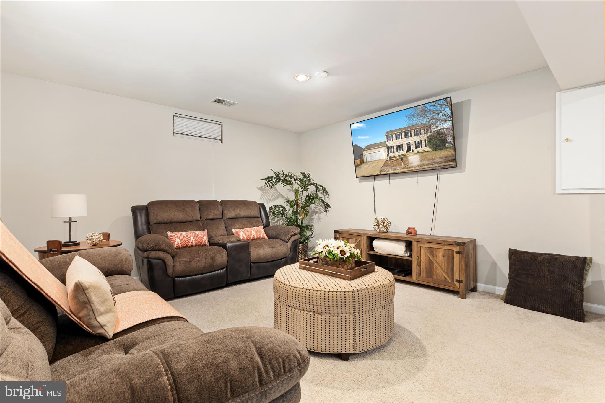 SAYBROOKE - Residential