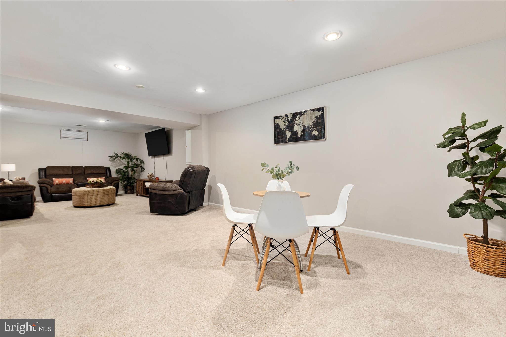 SAYBROOKE - Residential