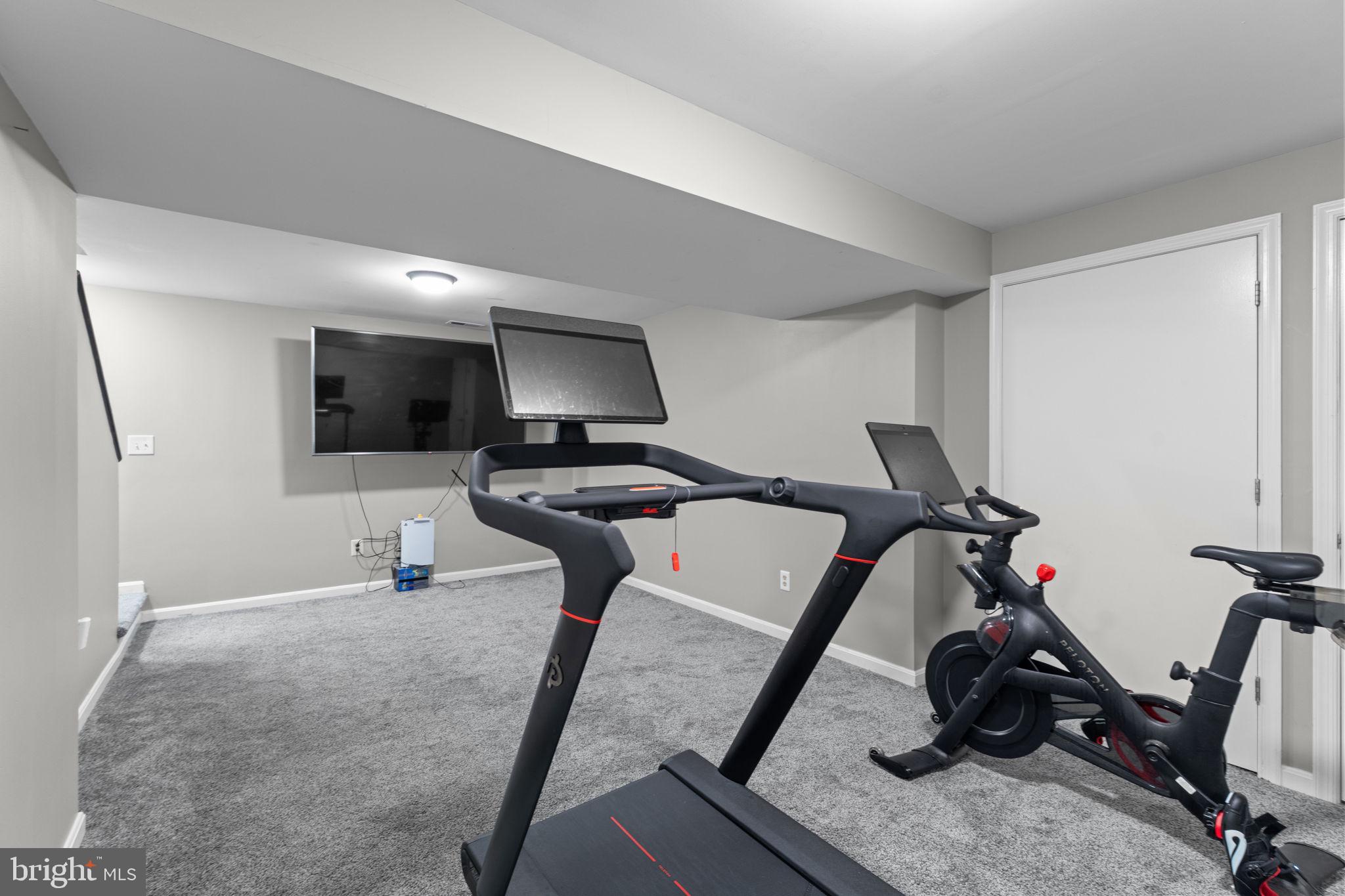 PLEASANT VALLEY - Residential