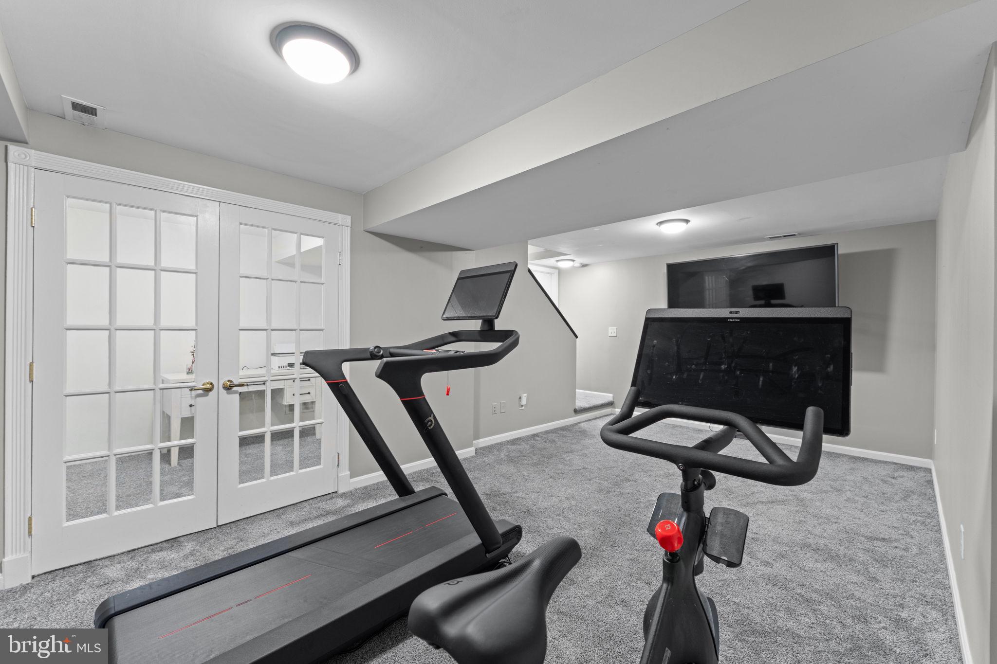 PLEASANT VALLEY - Residential