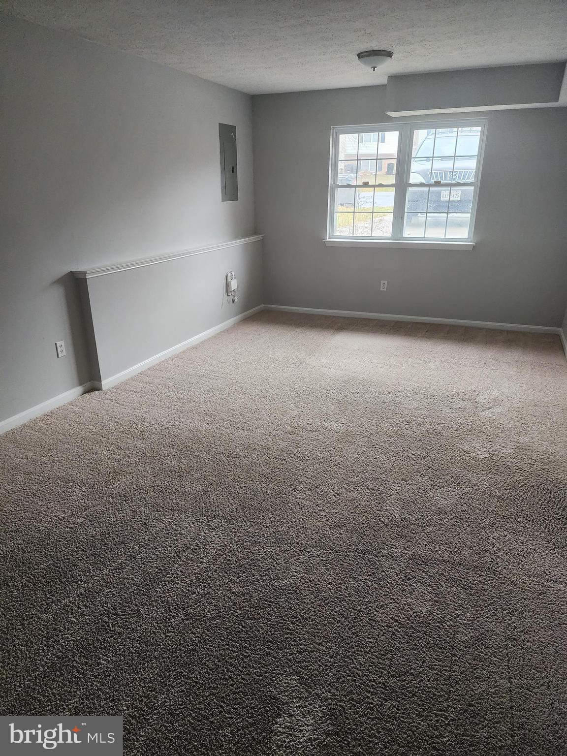 DEER RUN OF SHERANDO - Residential Lease