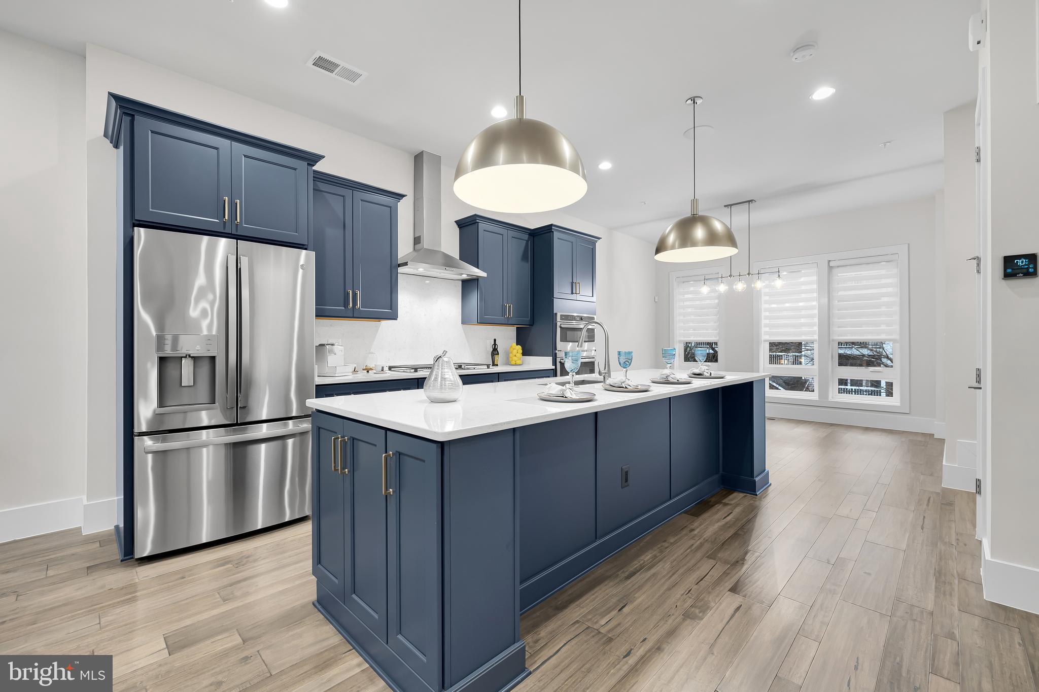 EISENHOWER SQUARE - Residential Lease