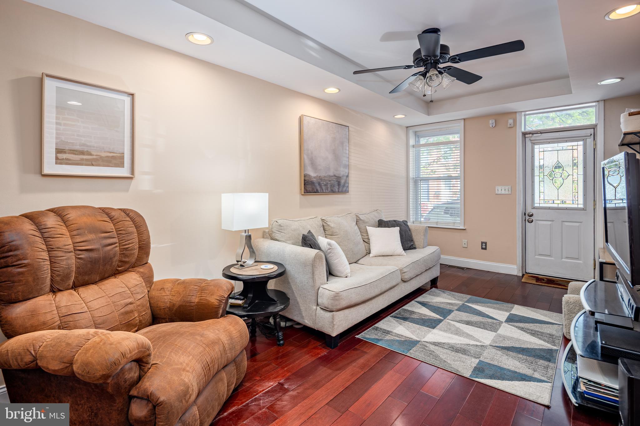 2515 FAIT AVENUE