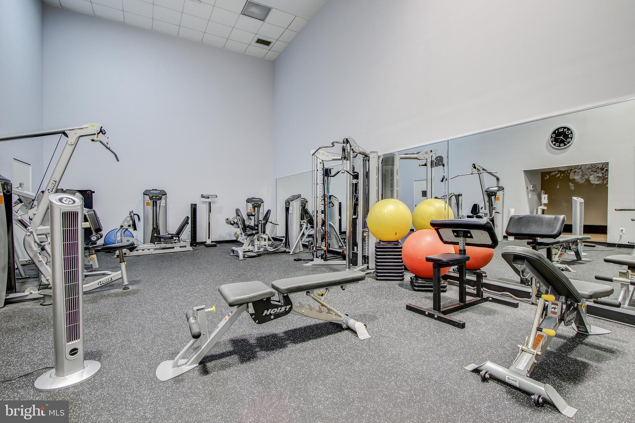 THE WISCONSIN - Residential