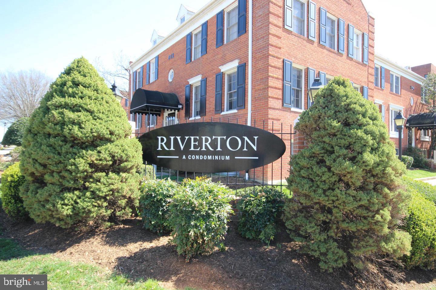 RIVERTON - Residential
