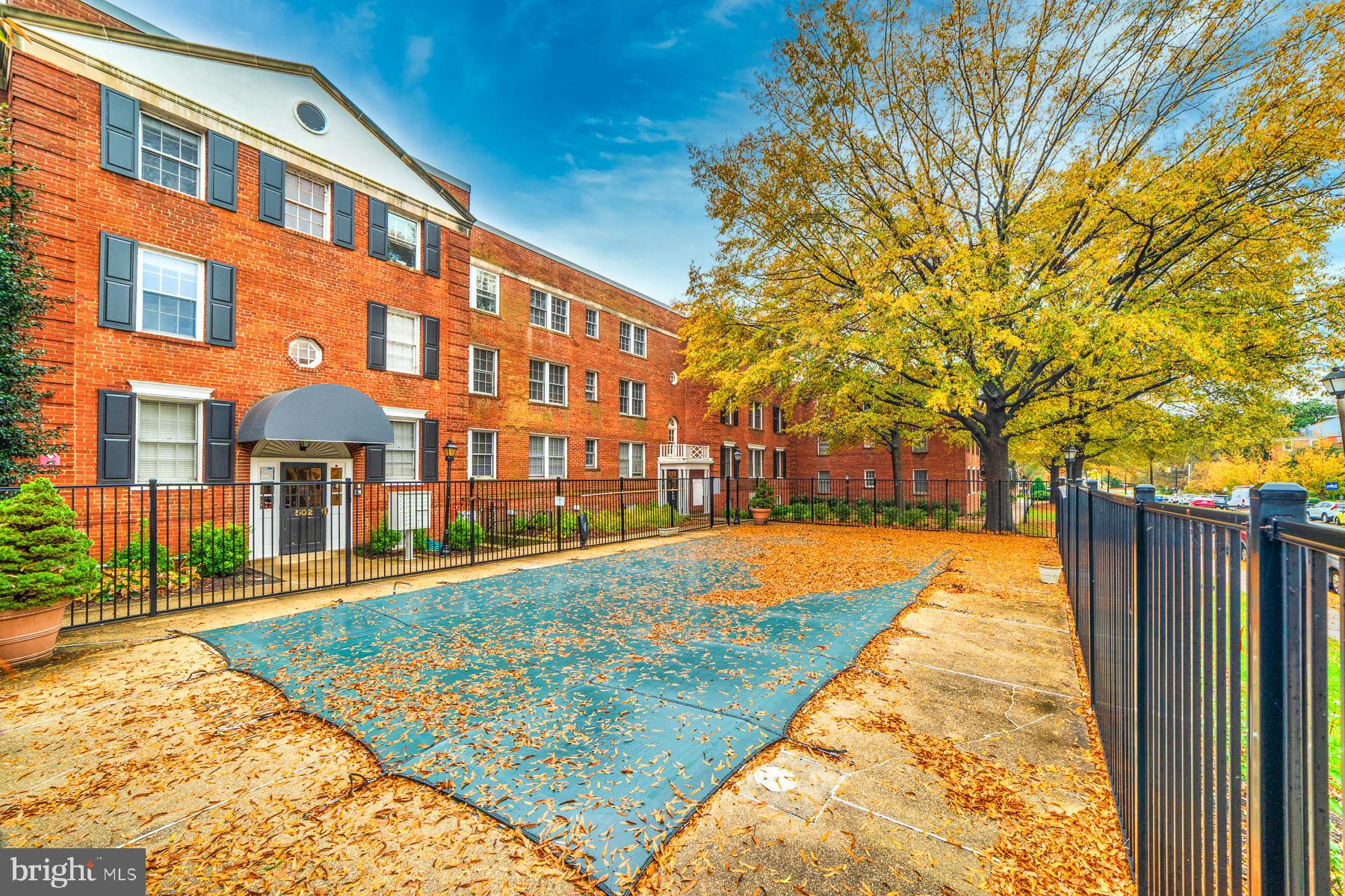 RIVERTON - Residential