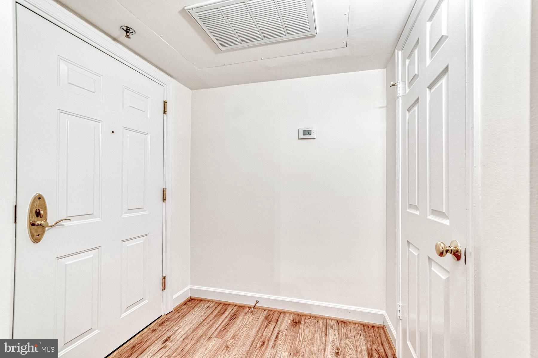 RIVERTON - Residential