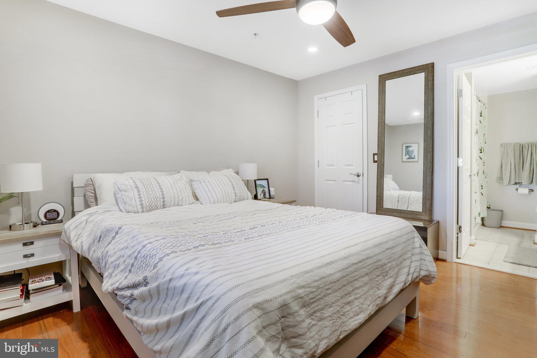 WEST VILLAGE OF SHIRLINGTON - Residential