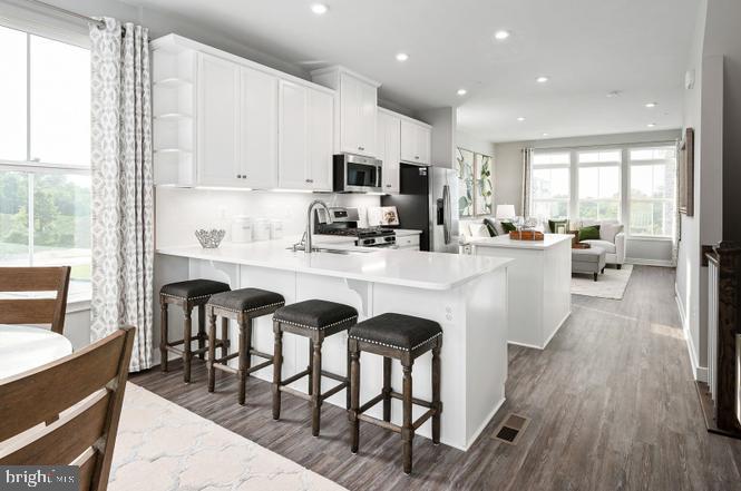 RESERVOIR HILL - Residential