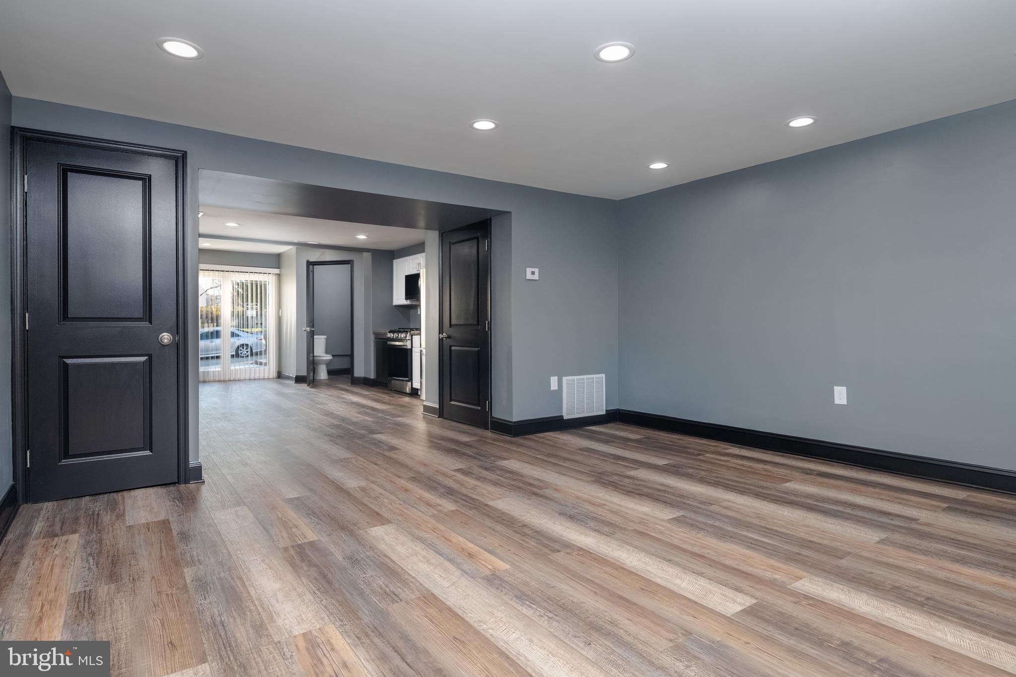 FRIENDSHIP GARDENS - Residential