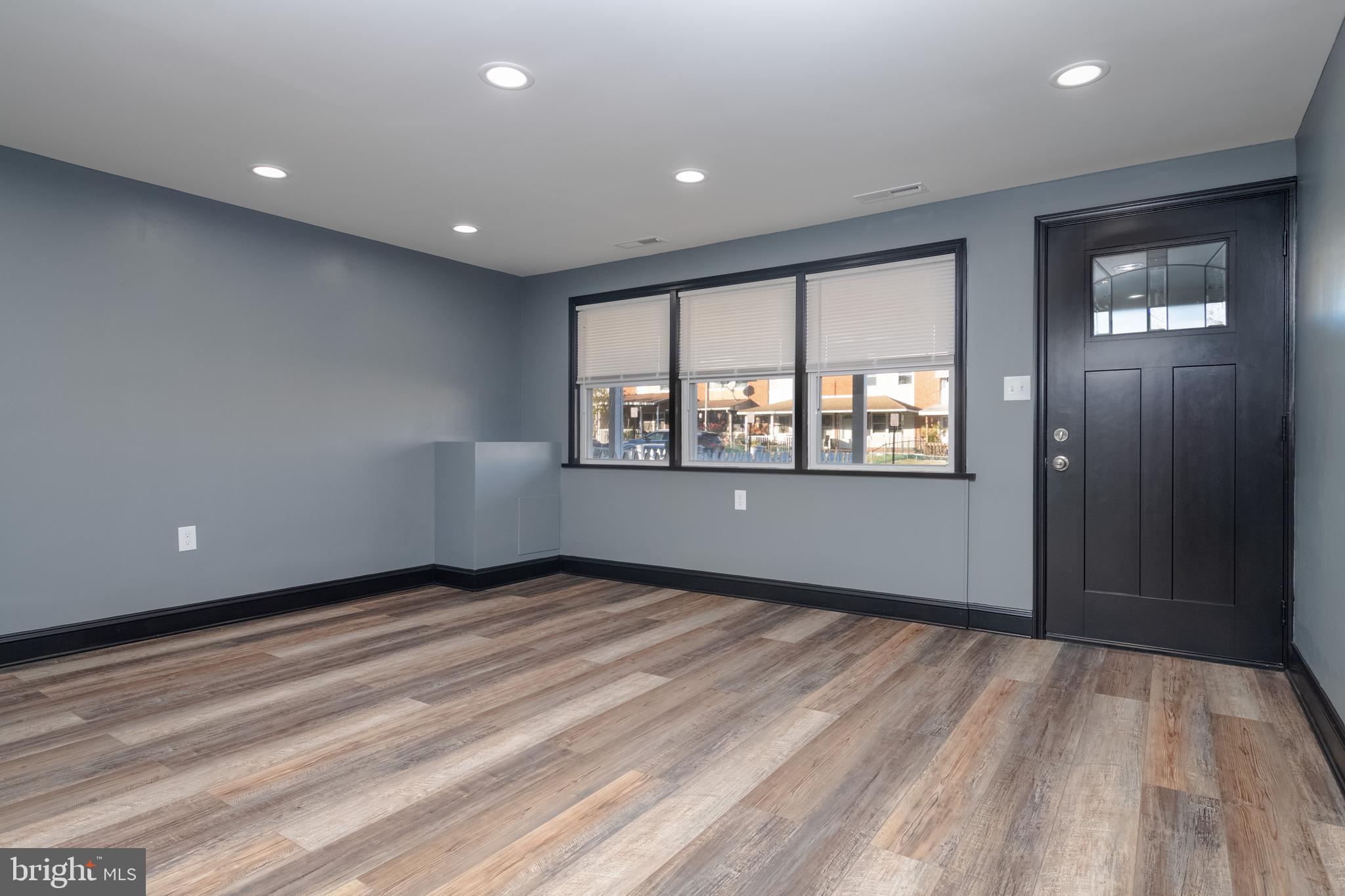 FRIENDSHIP GARDENS - Residential