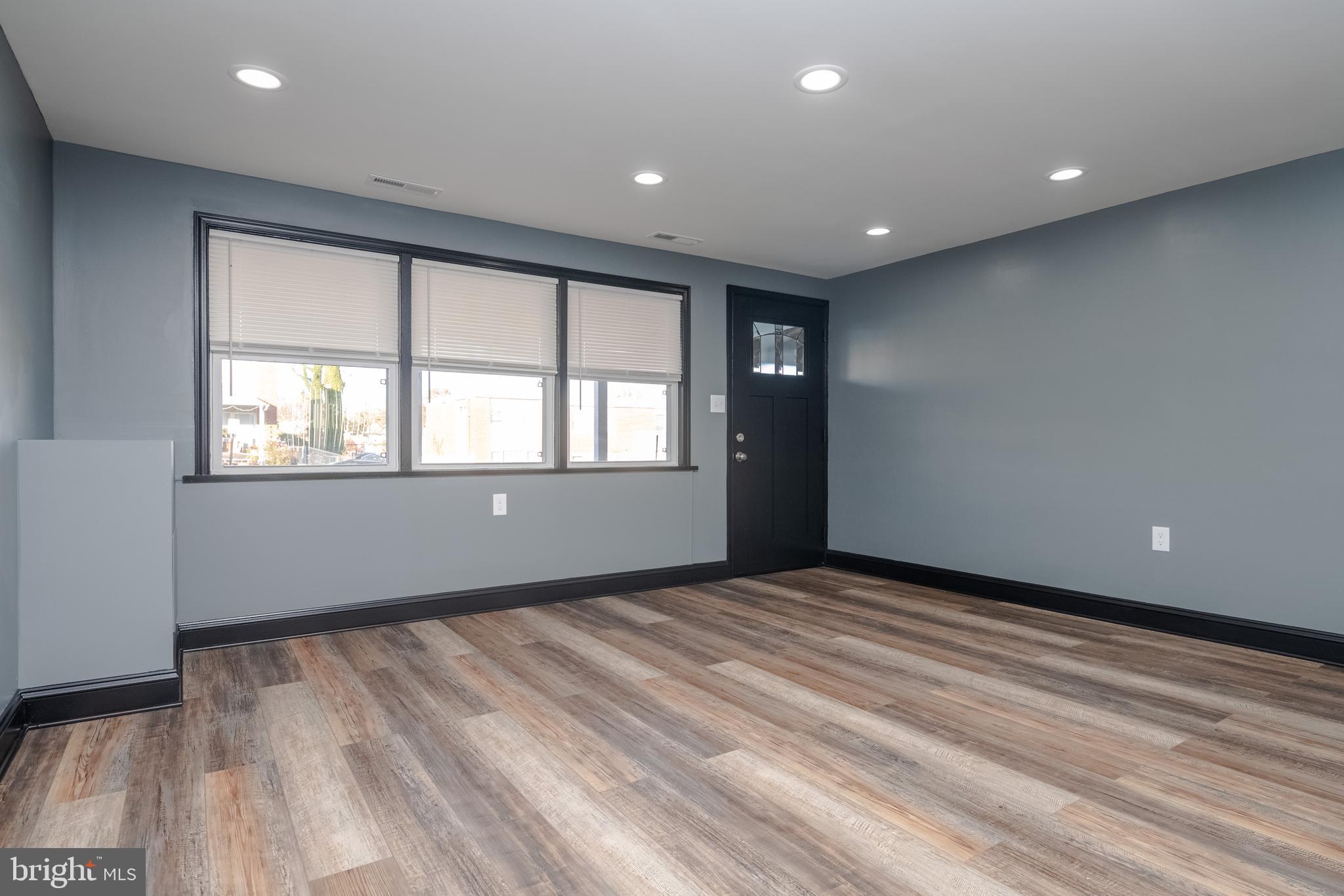 FRIENDSHIP GARDENS - Residential