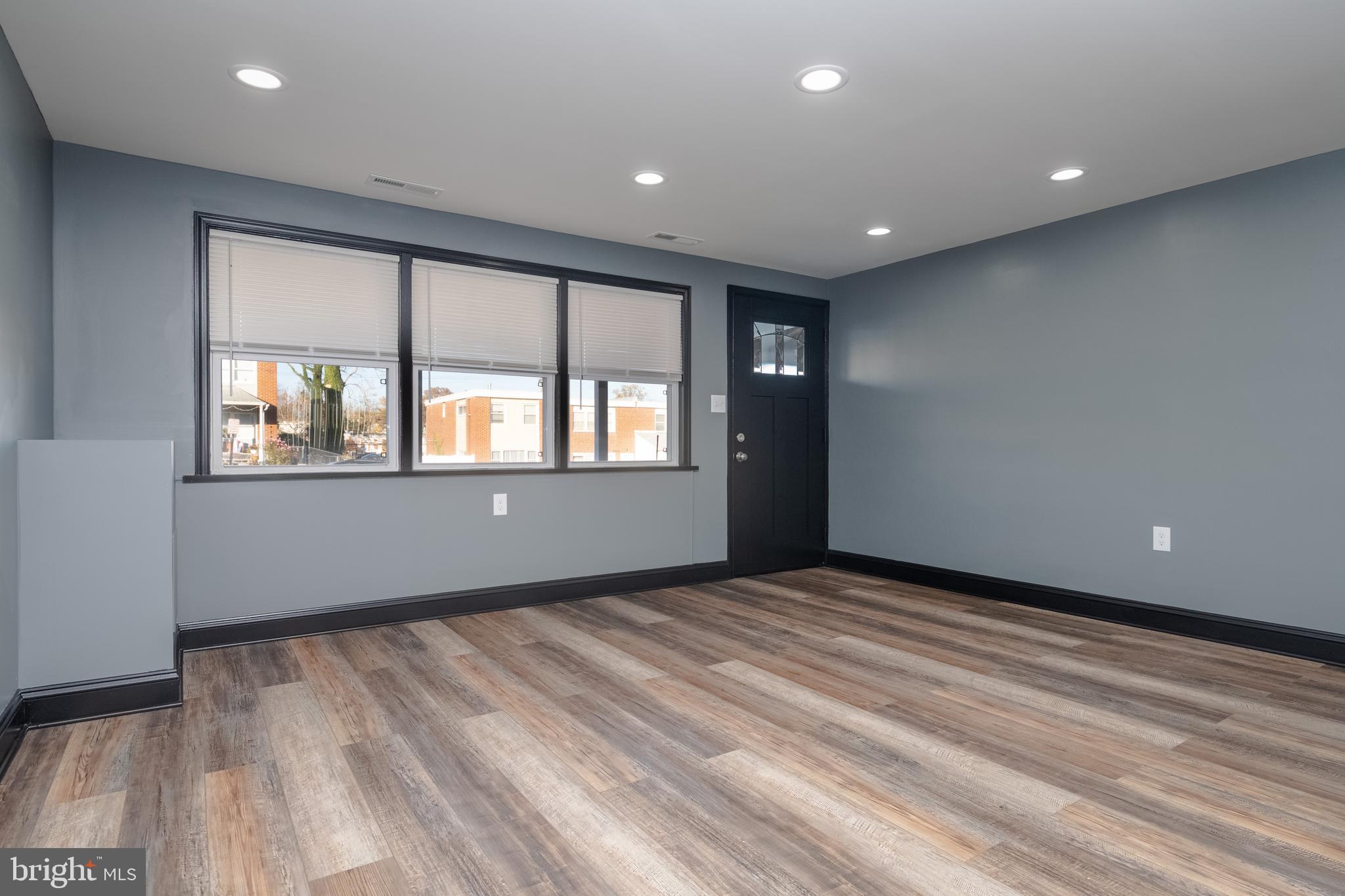 FRIENDSHIP GARDENS - Residential