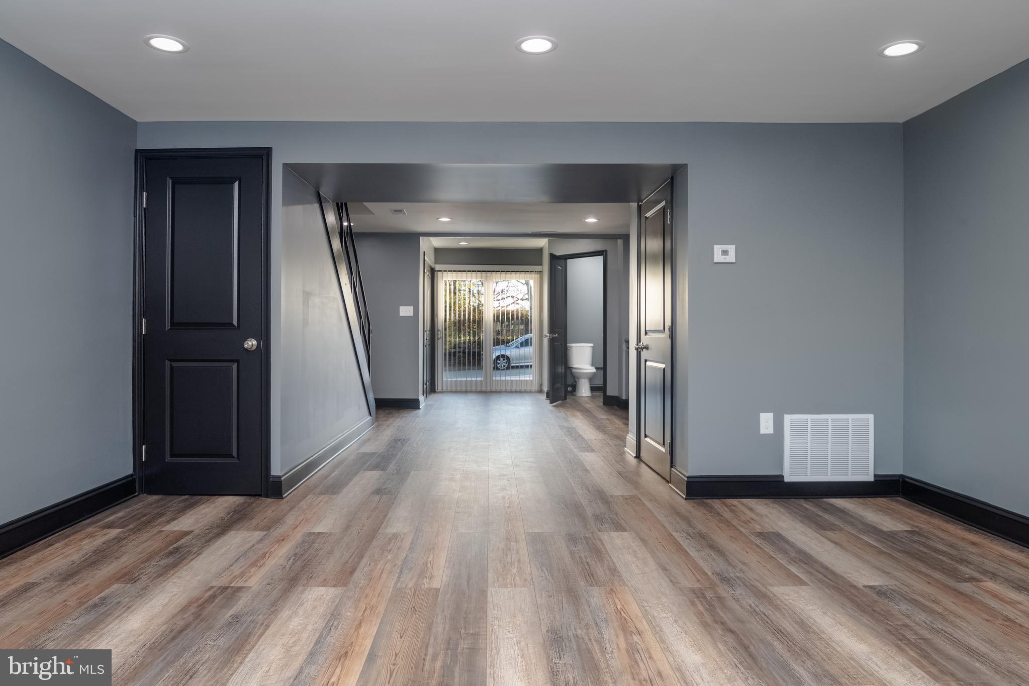 FRIENDSHIP GARDENS - Residential