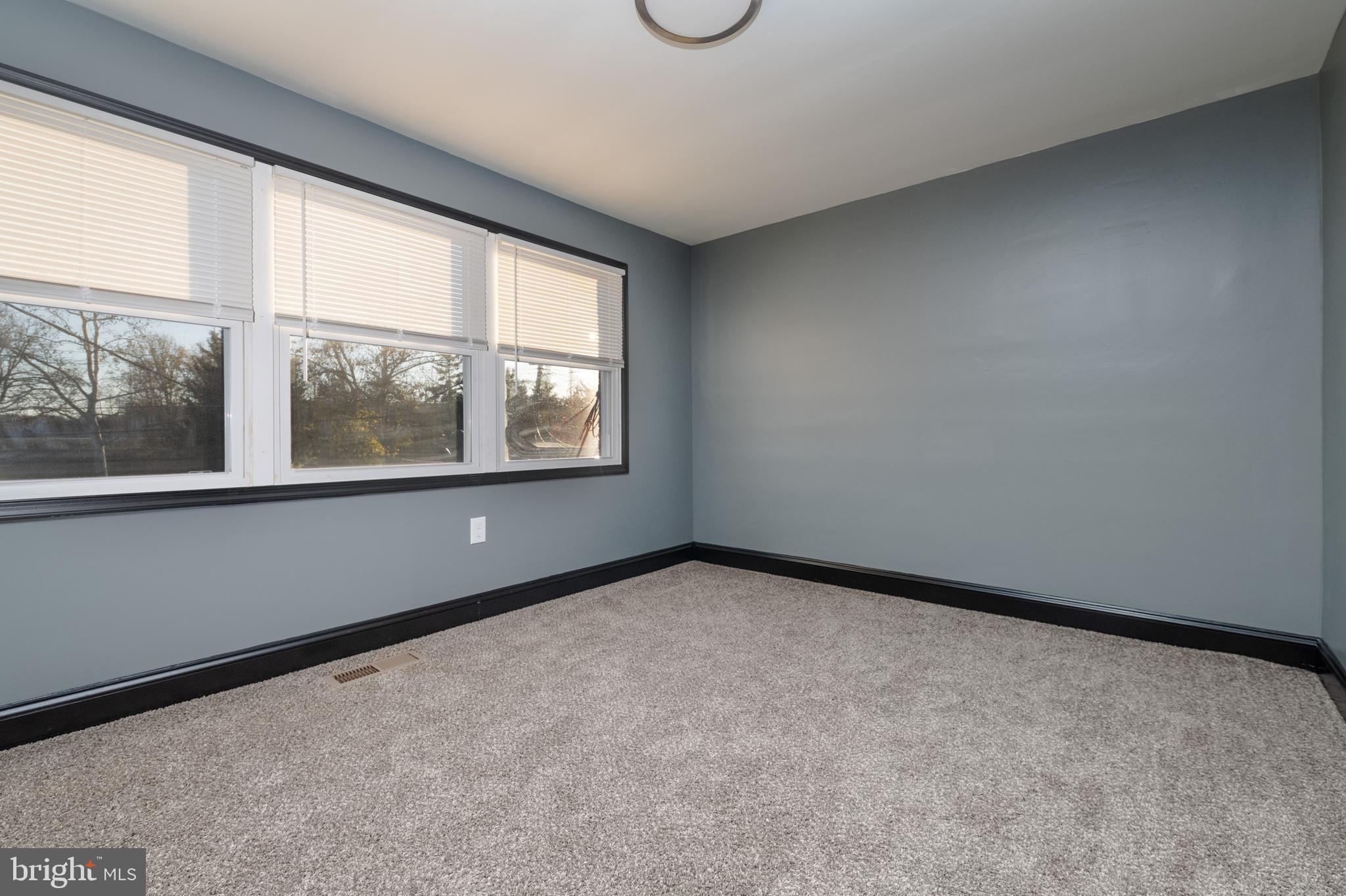 FRIENDSHIP GARDENS - Residential