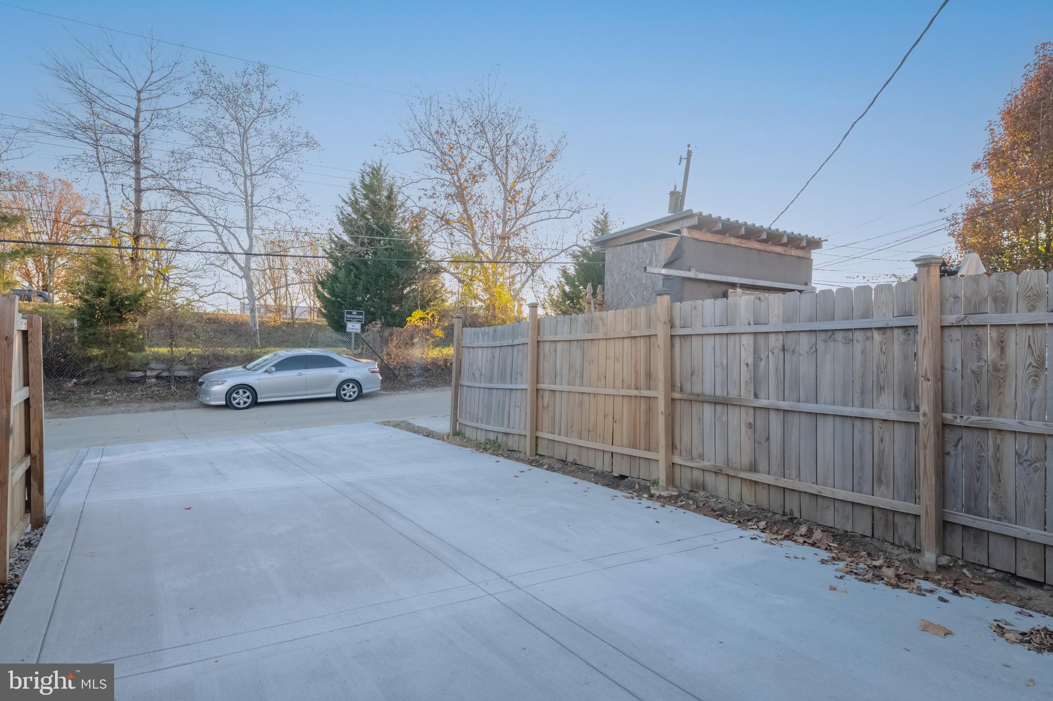 FRIENDSHIP GARDENS - Residential