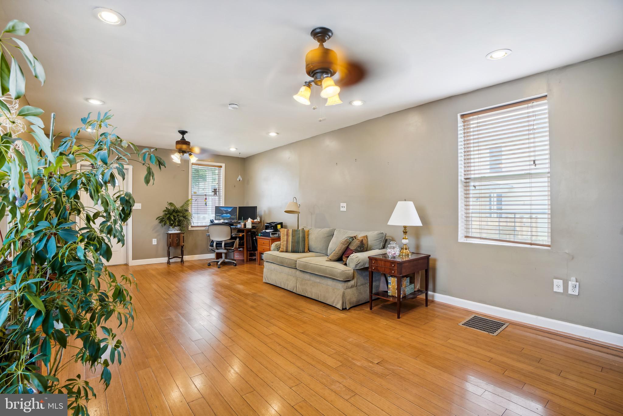 CARROLL PARK - Residential