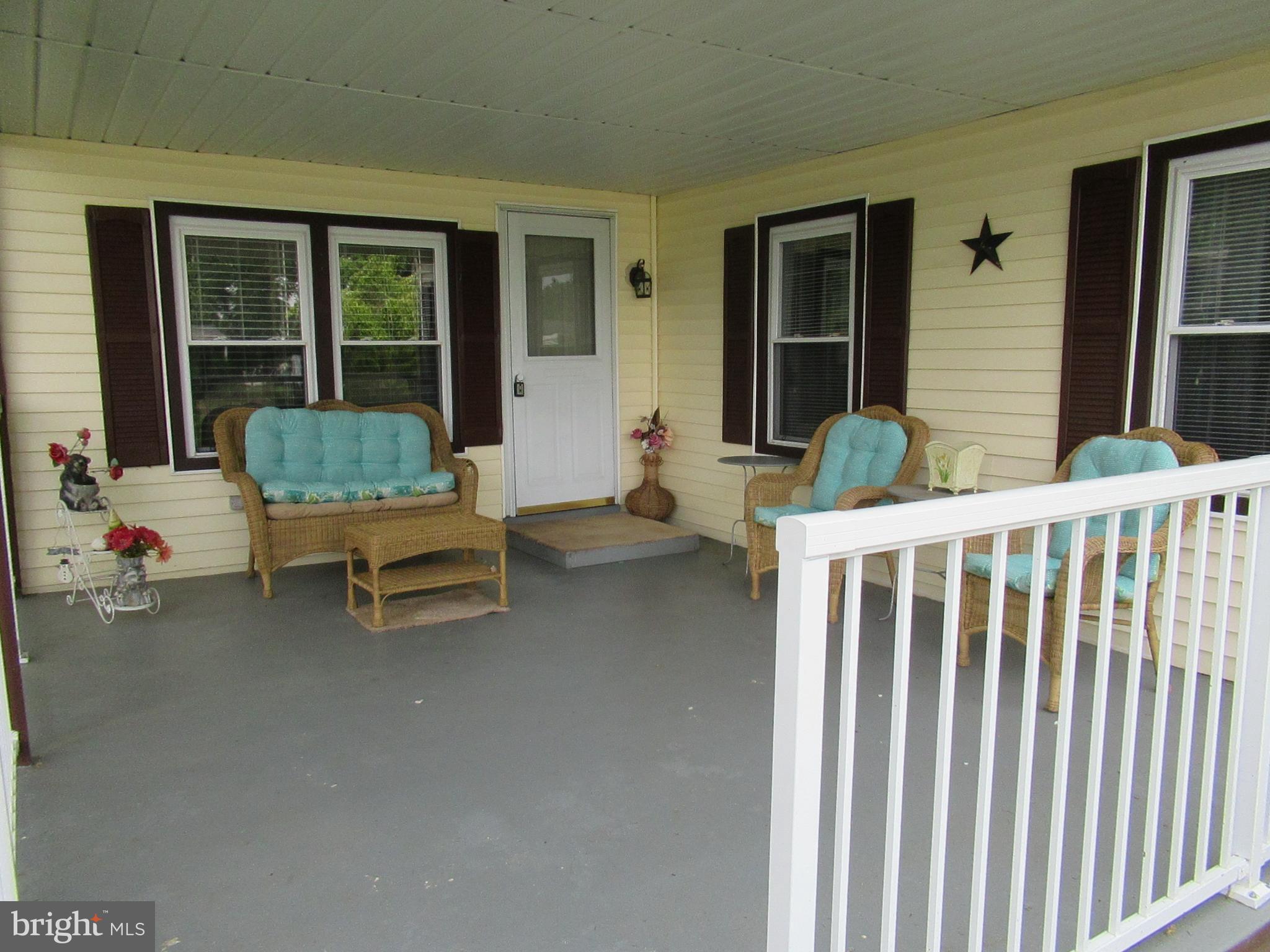 739 DOGWOOD DRIVE