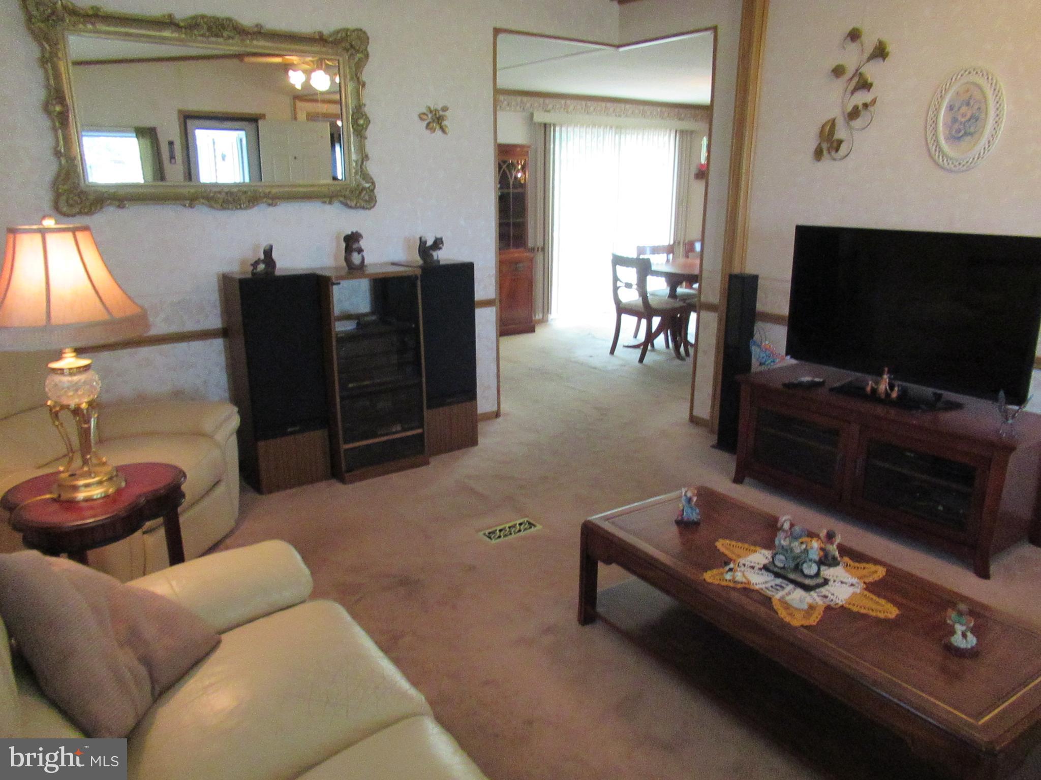 739 DOGWOOD DRIVE